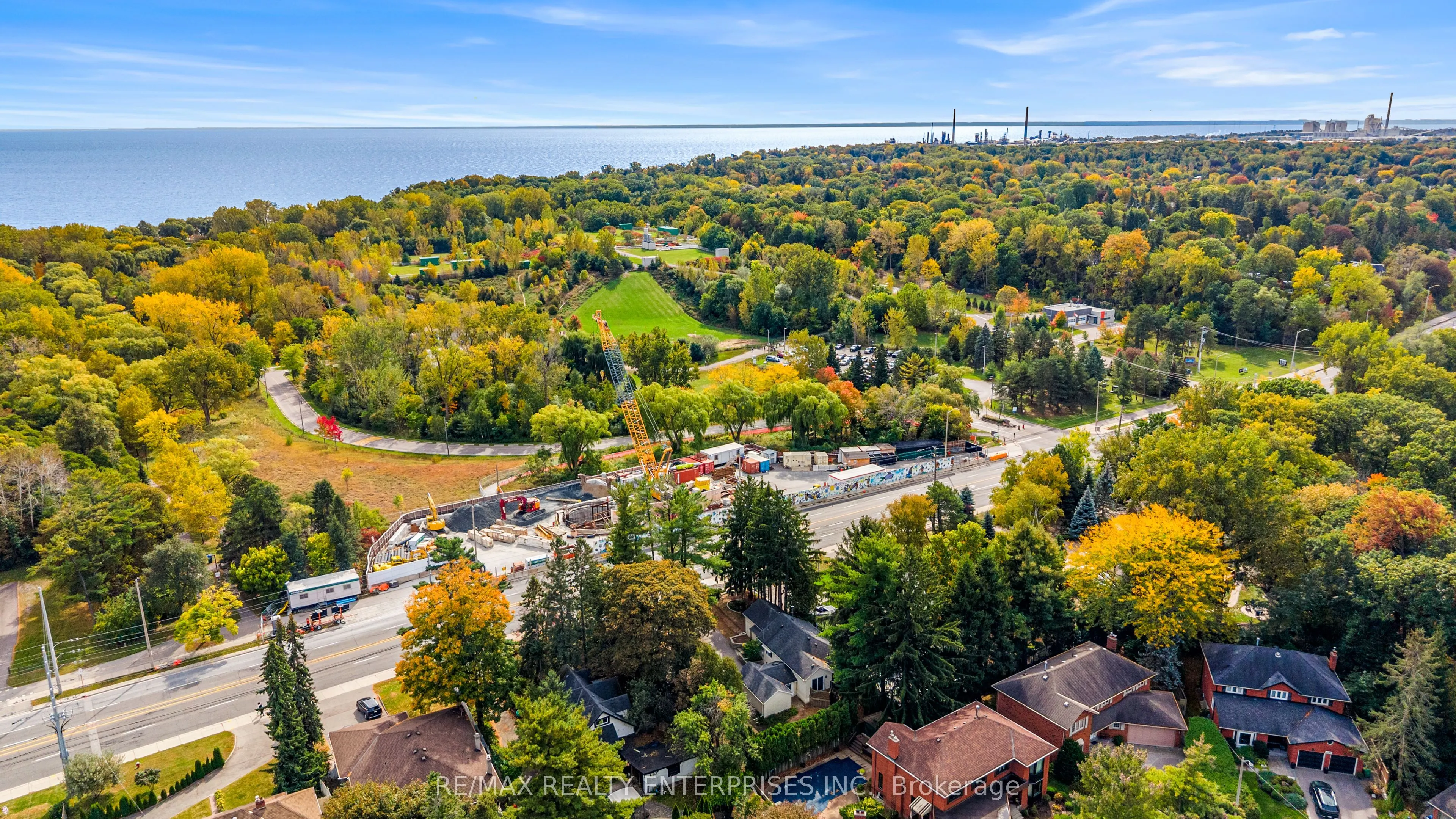 1141 Lakeshore Road W