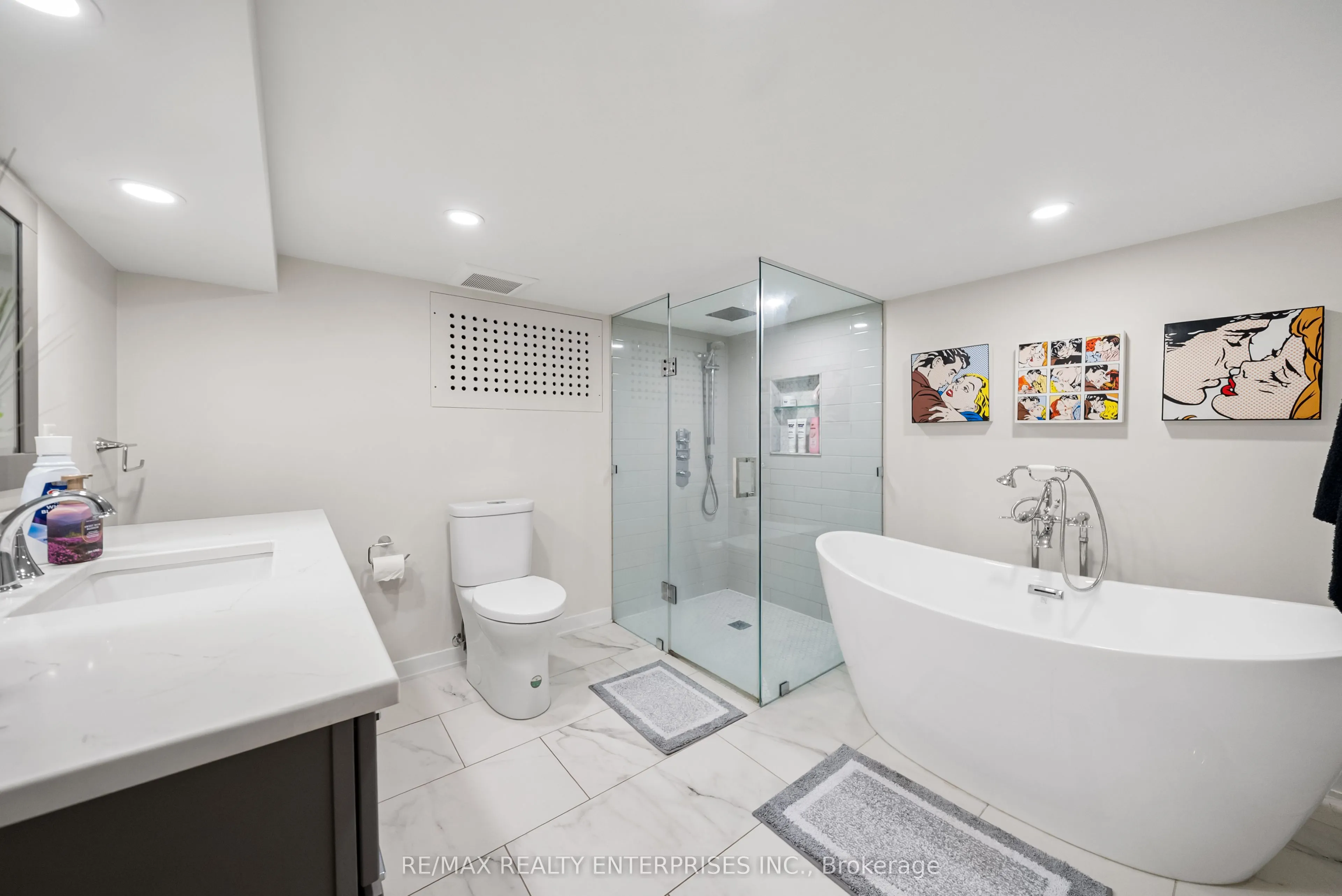 1141 Lakeshore Road W