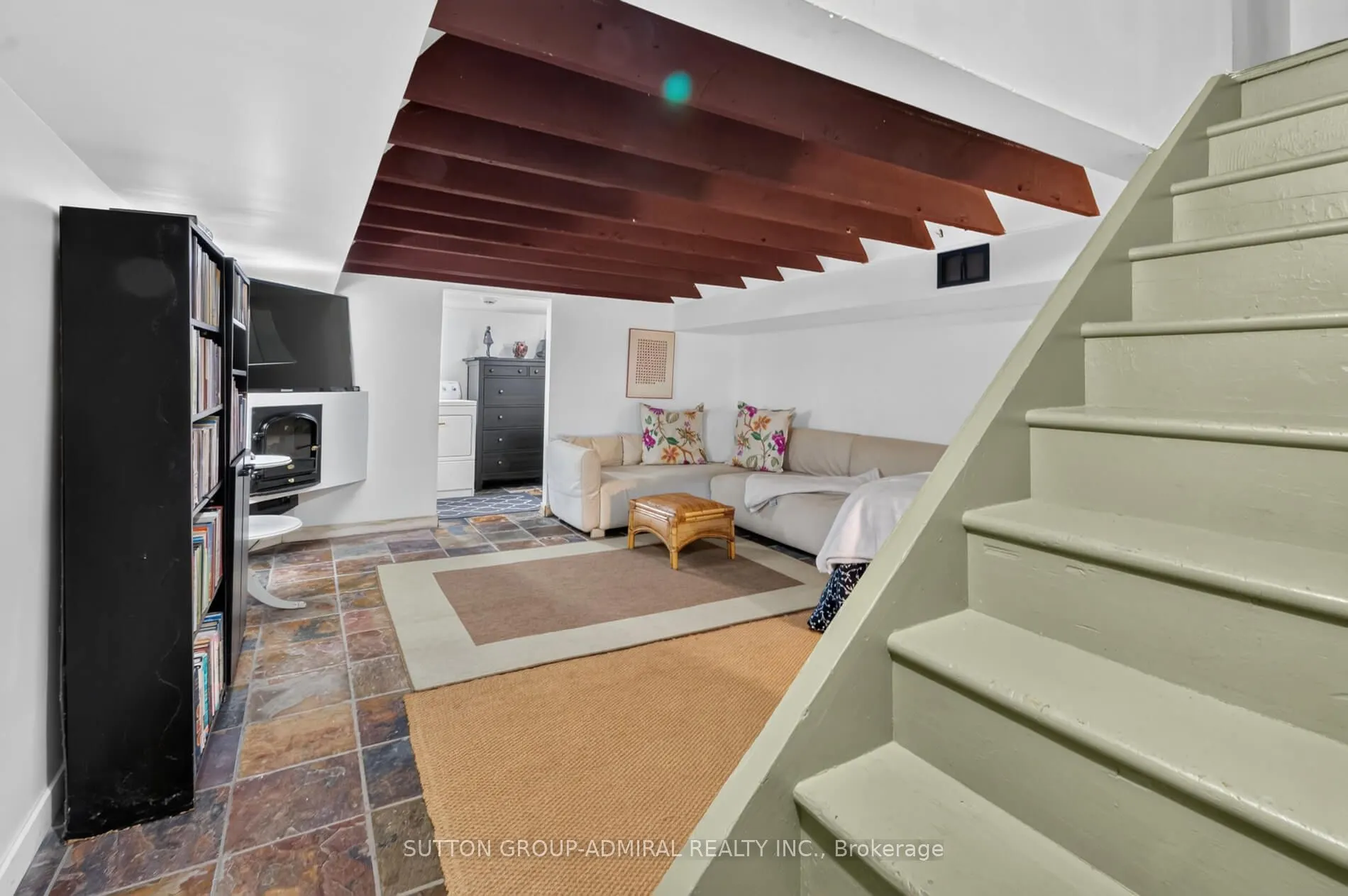 320 Weston Road