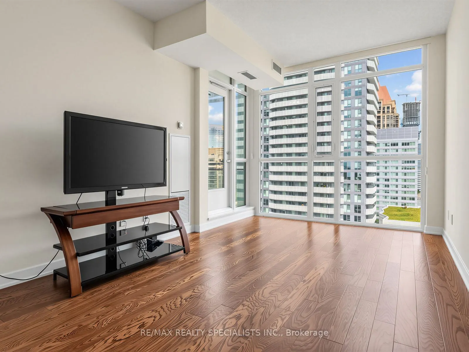 4065 Brickstone Mews #1401