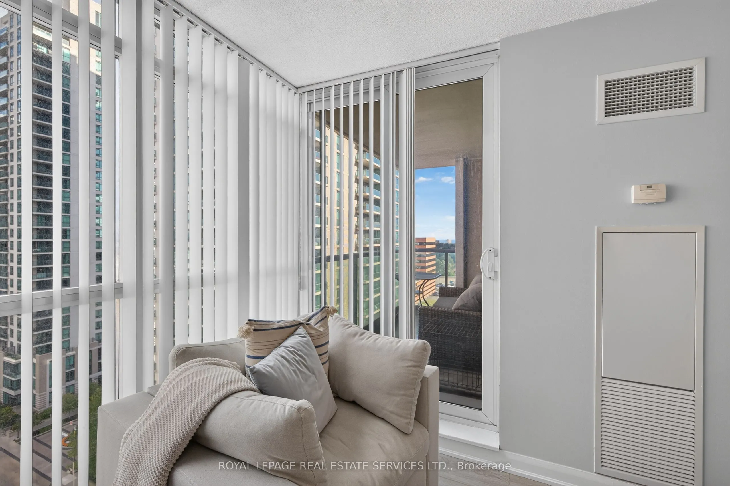 235 Sherway Gardens Road #1401