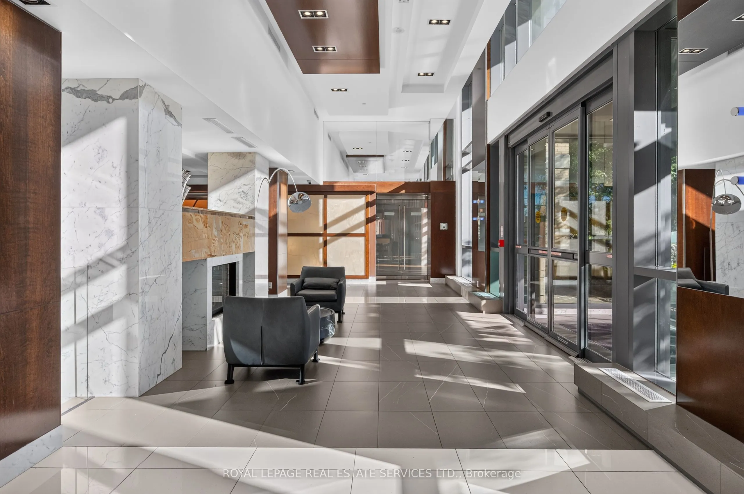 235 Sherway Gardens Road #1401