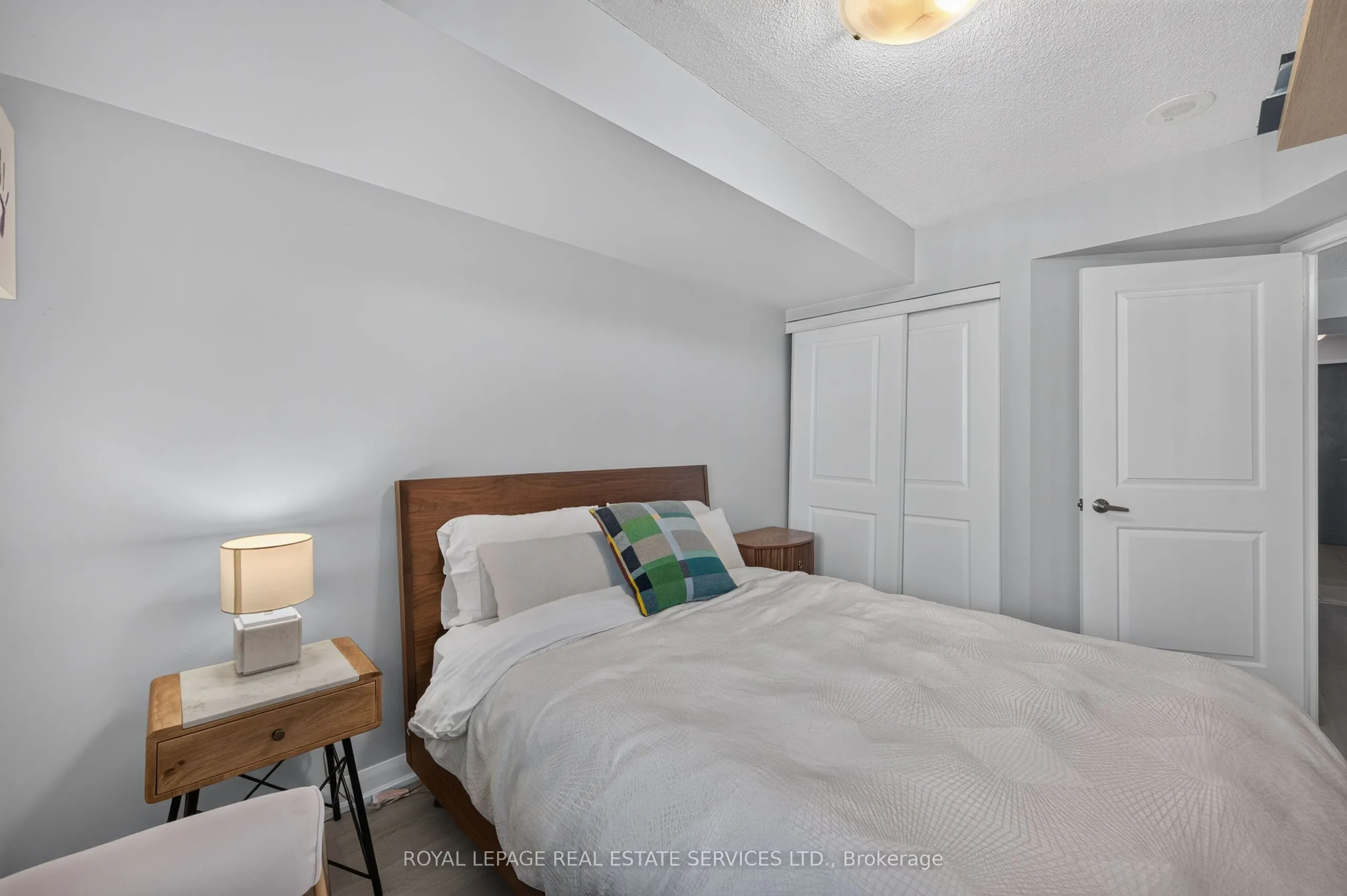 235 Sherway Gardens Road #1401