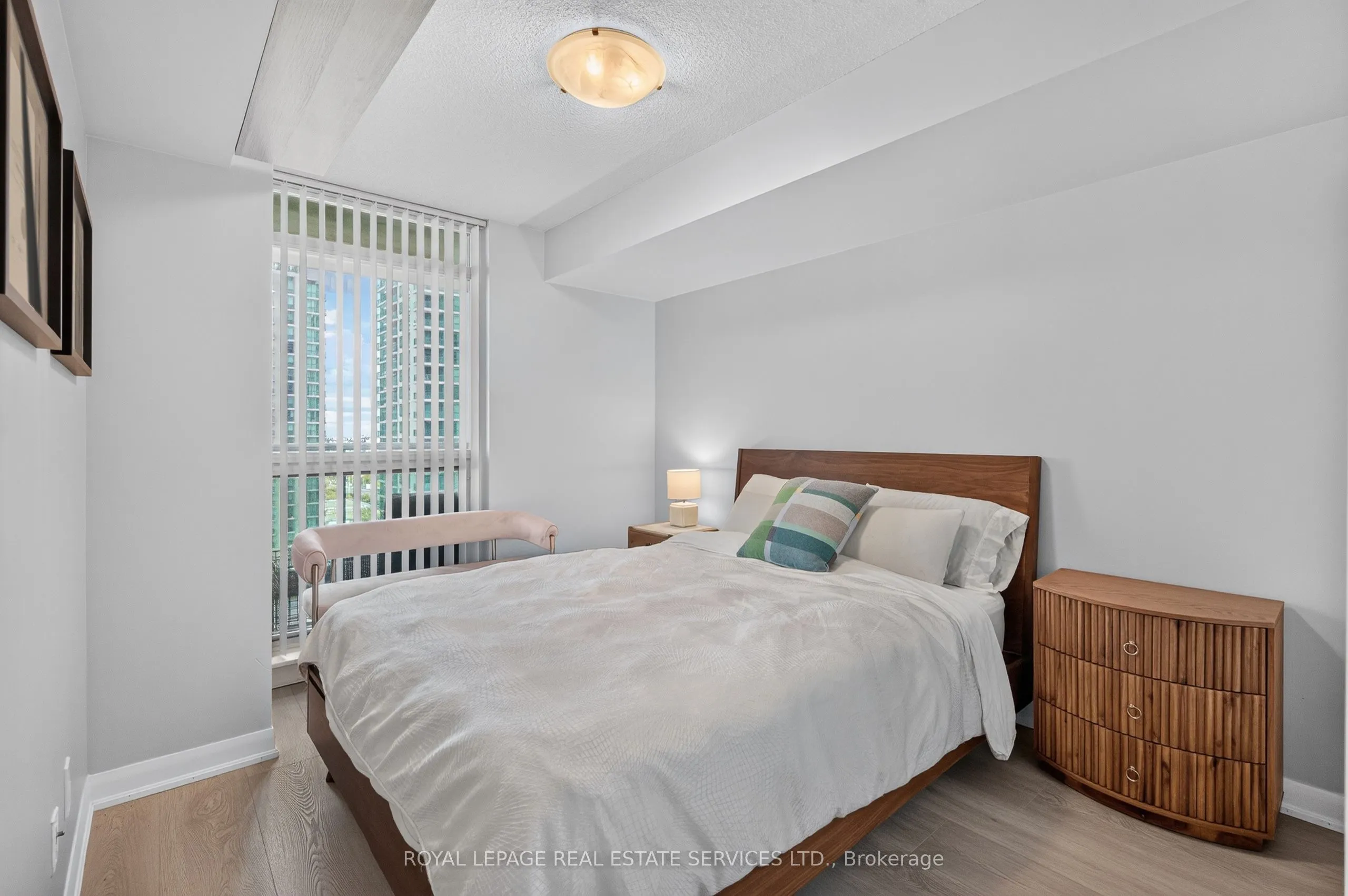 235 Sherway Gardens Road #1401