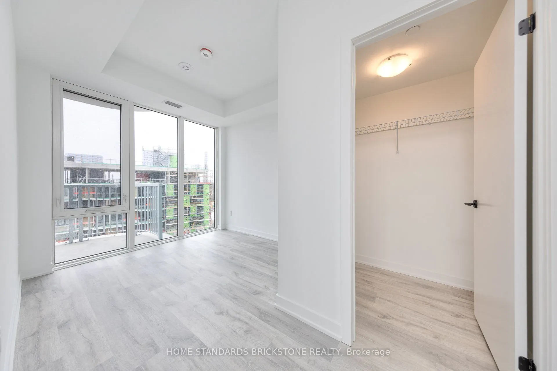 220 Missinnihe Way #1012