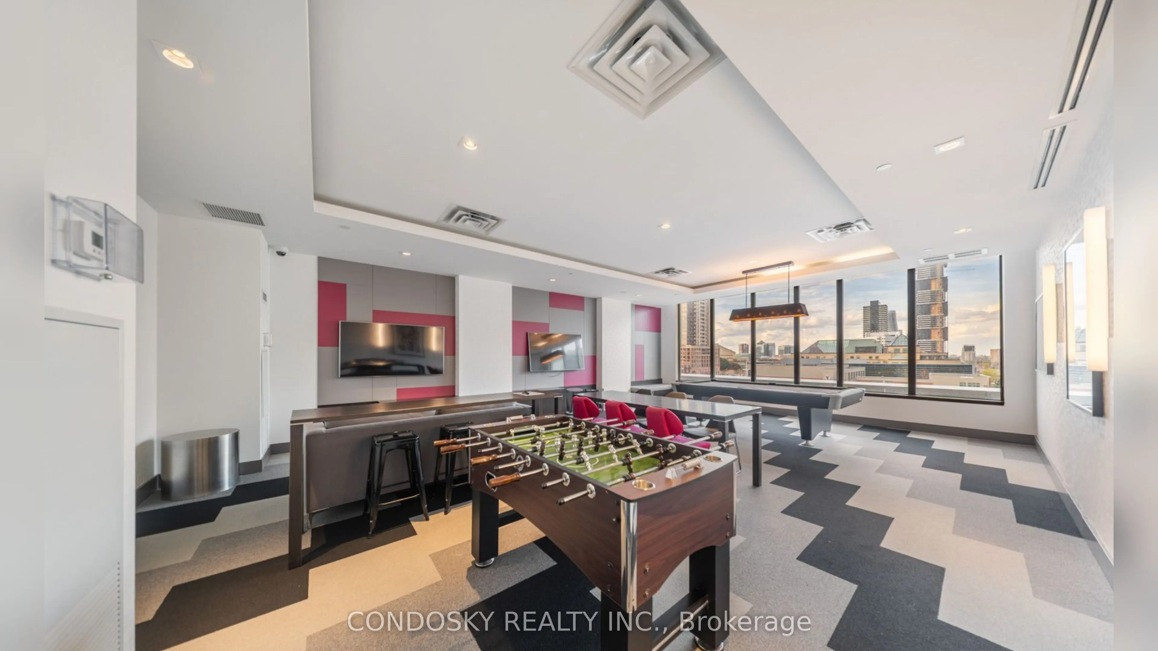 510 Curran Place #4109