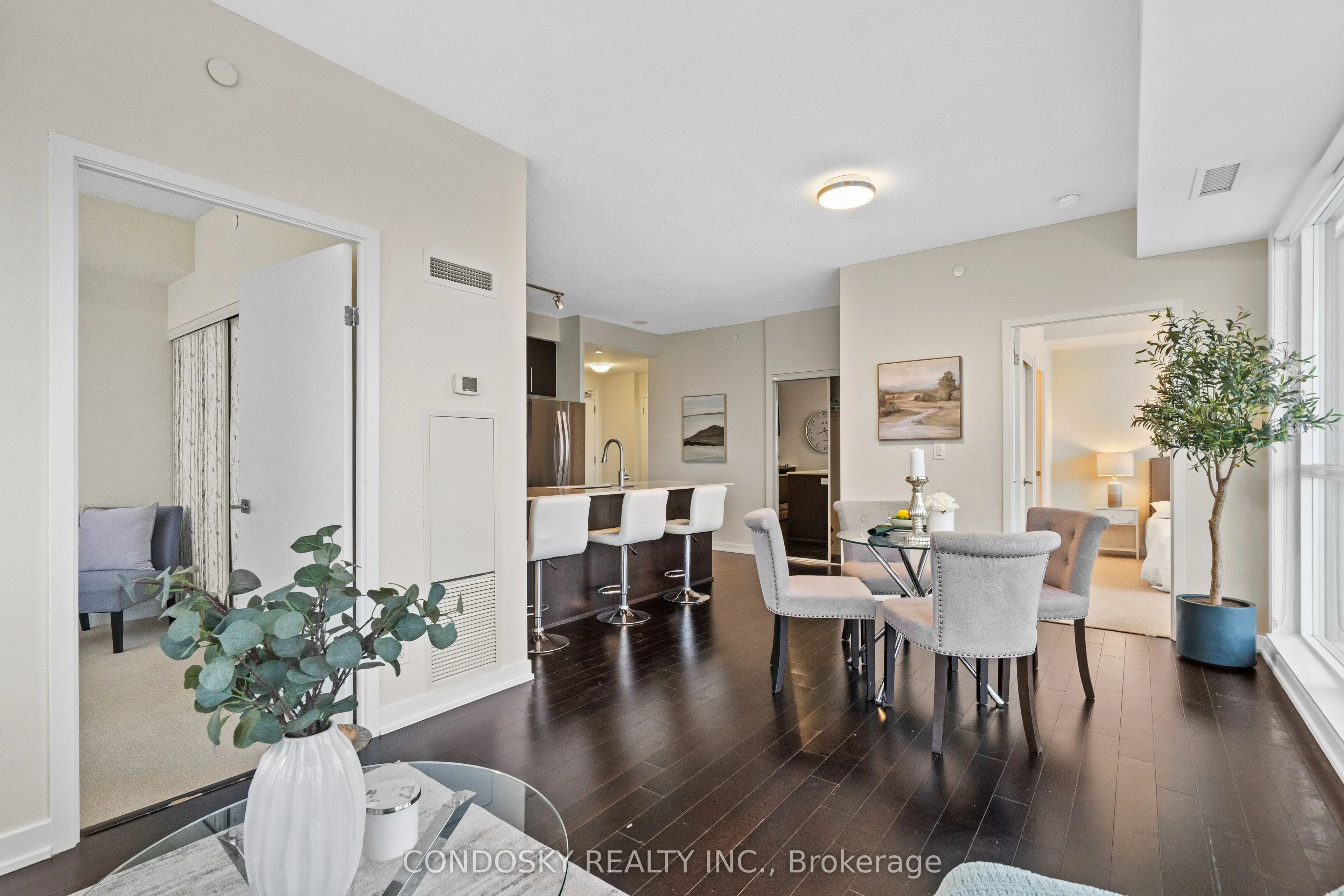 510 Curran Place #4109
