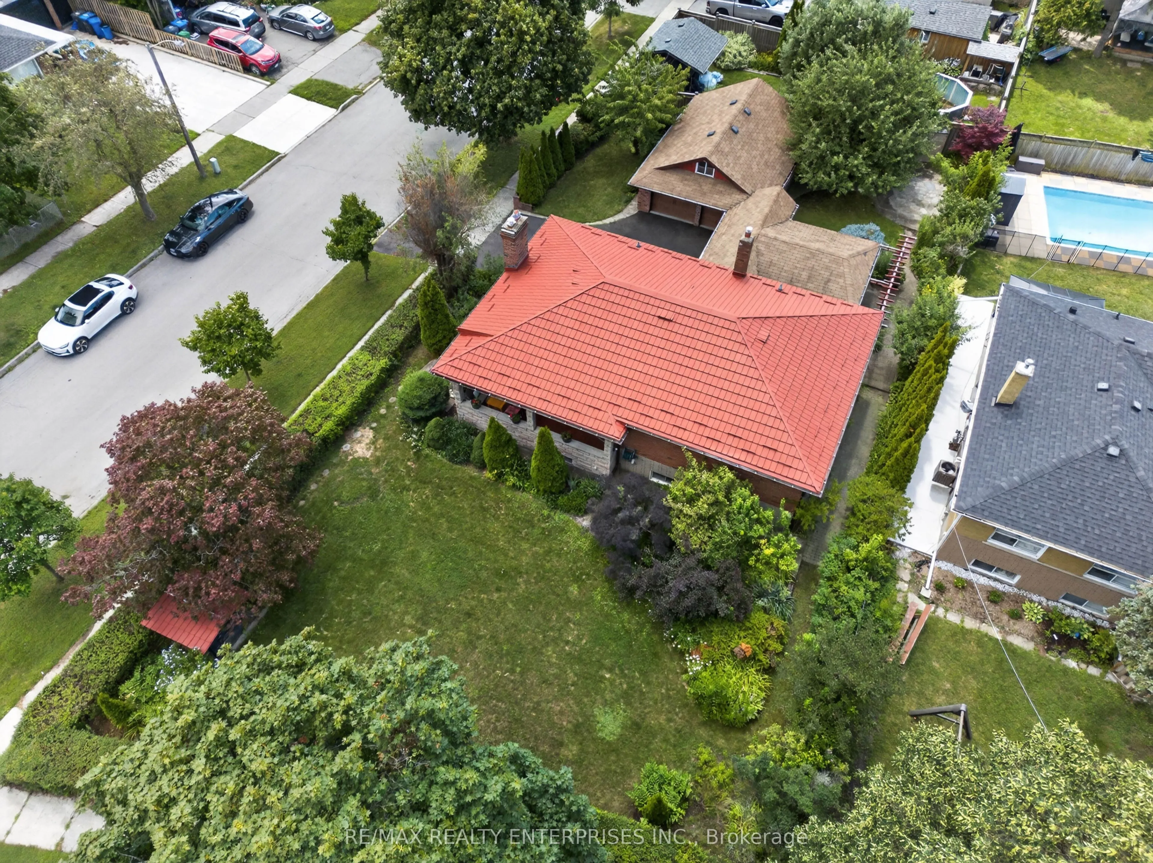 1282 Daimler Road