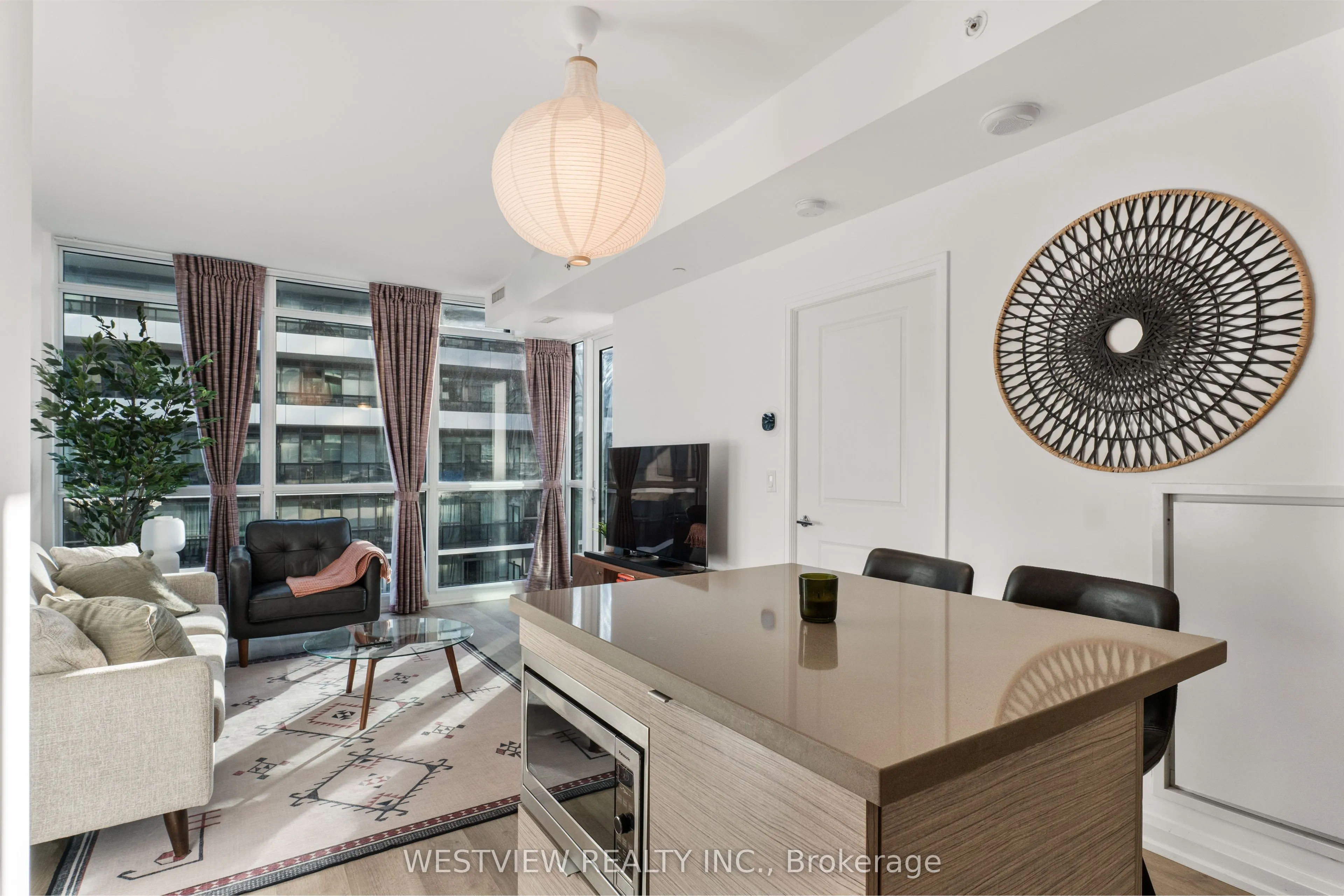 59 Annie Craig Drive #906
