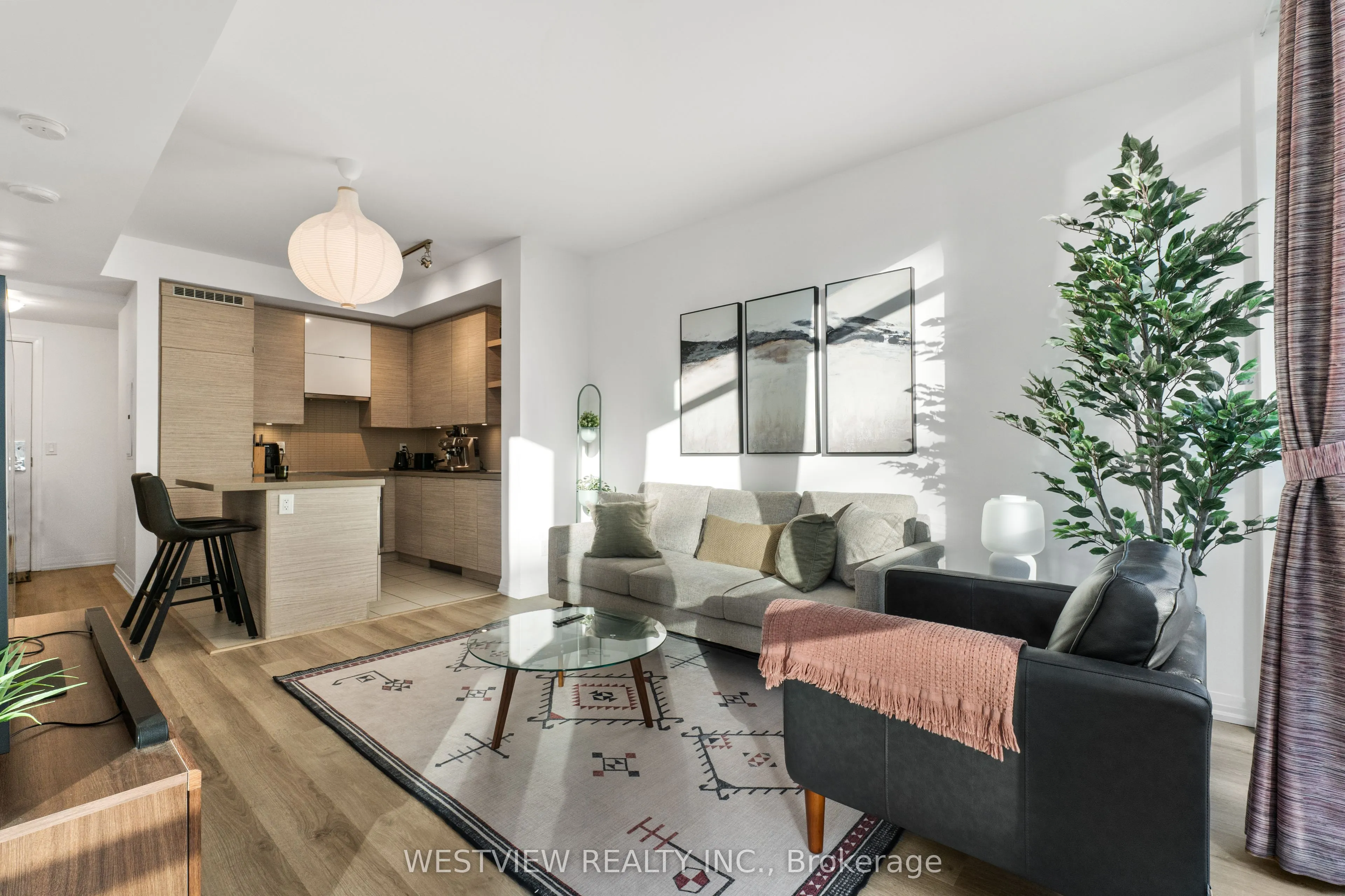 59 Annie Craig Drive #906