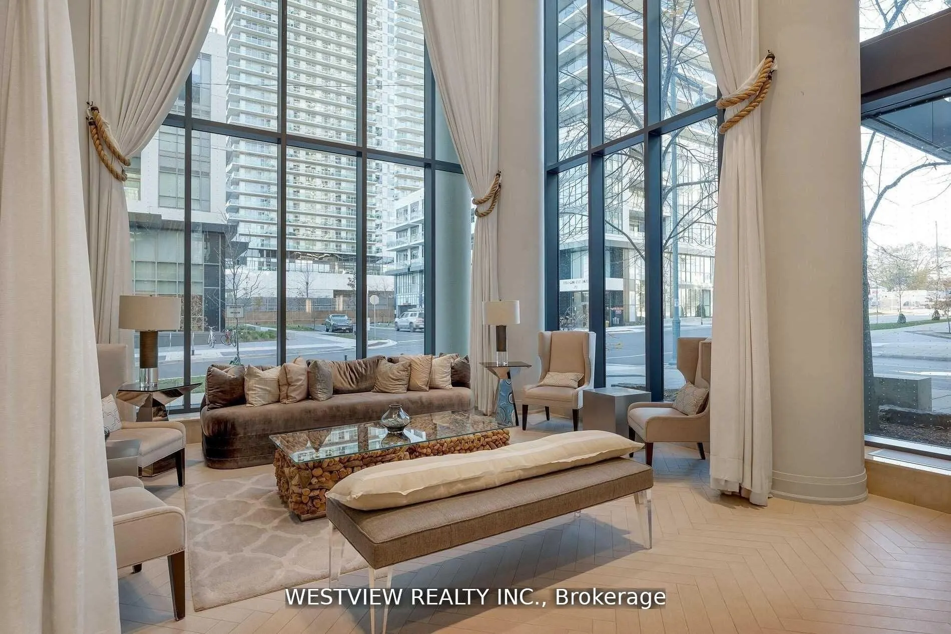 59 Annie Craig Drive #906