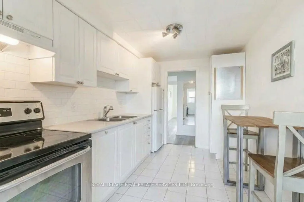 74 Burlington Street #1