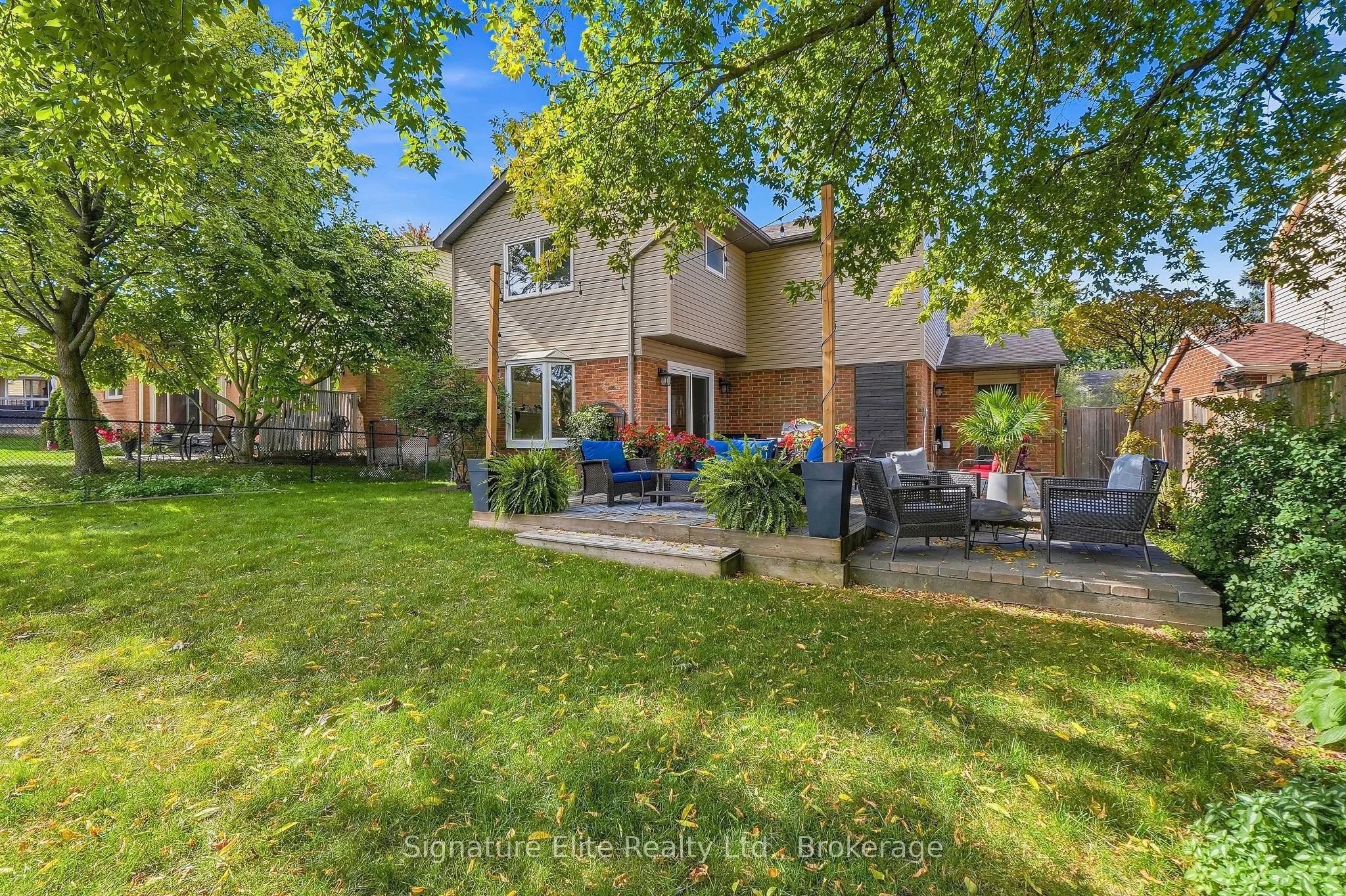 190 Longwood Drive