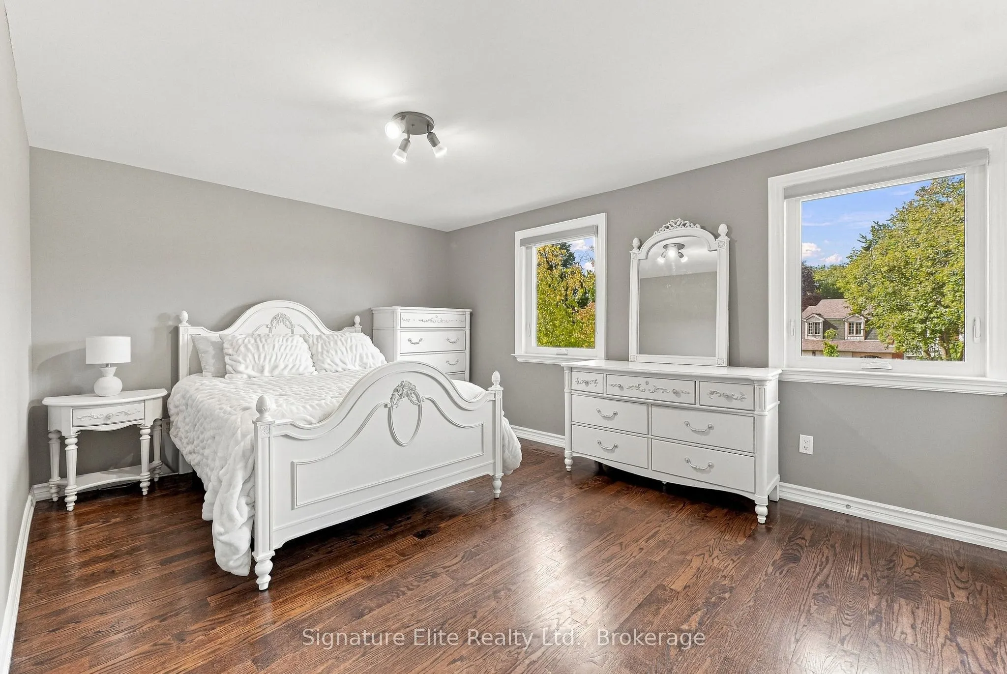 190 Longwood Drive