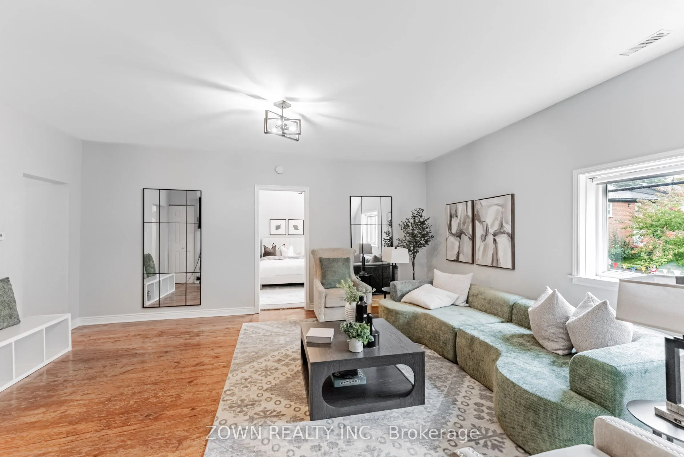 17277 Old Main Street #Upper