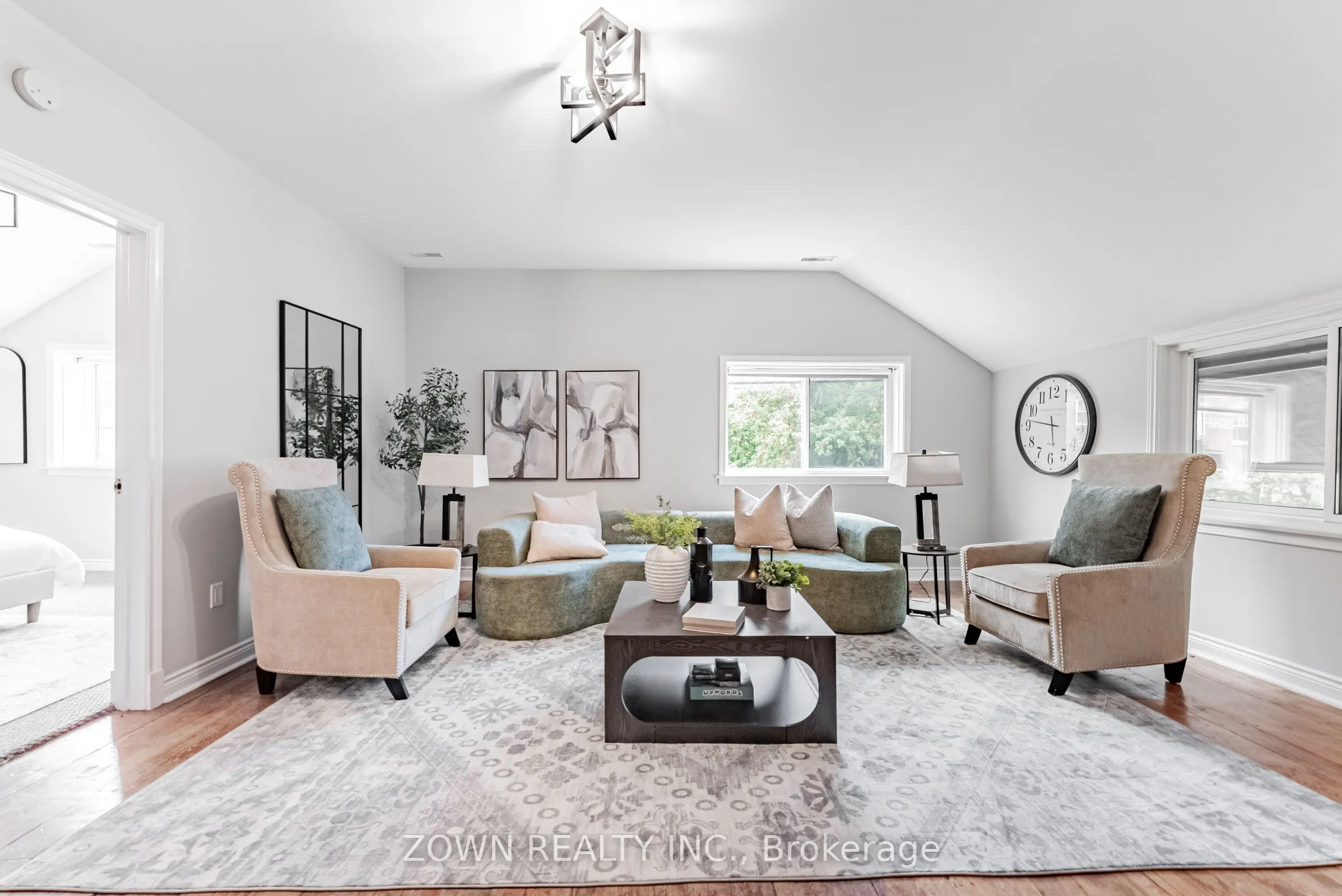 17277 Old Main Street #Upper
