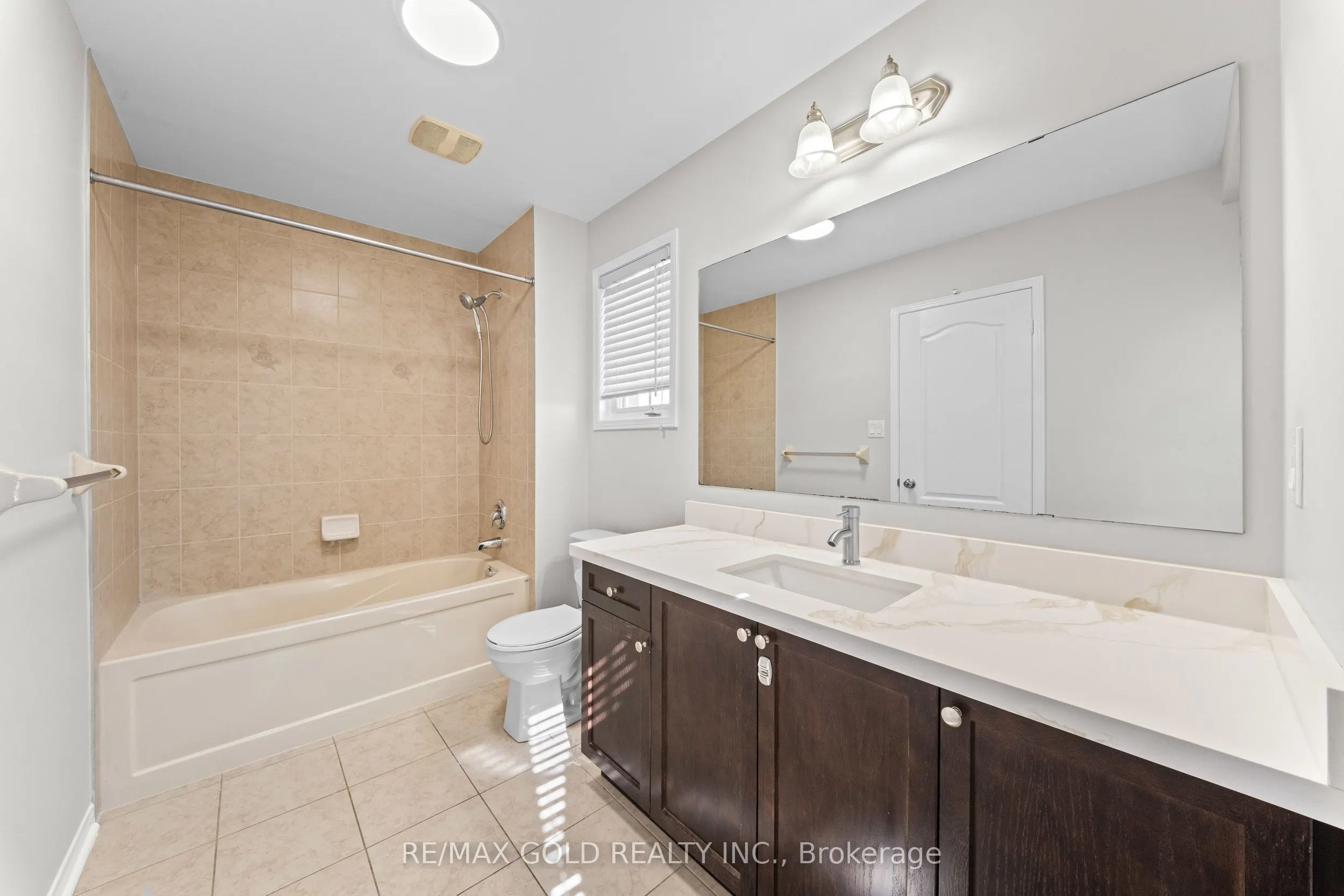 2 Bellchase Trail