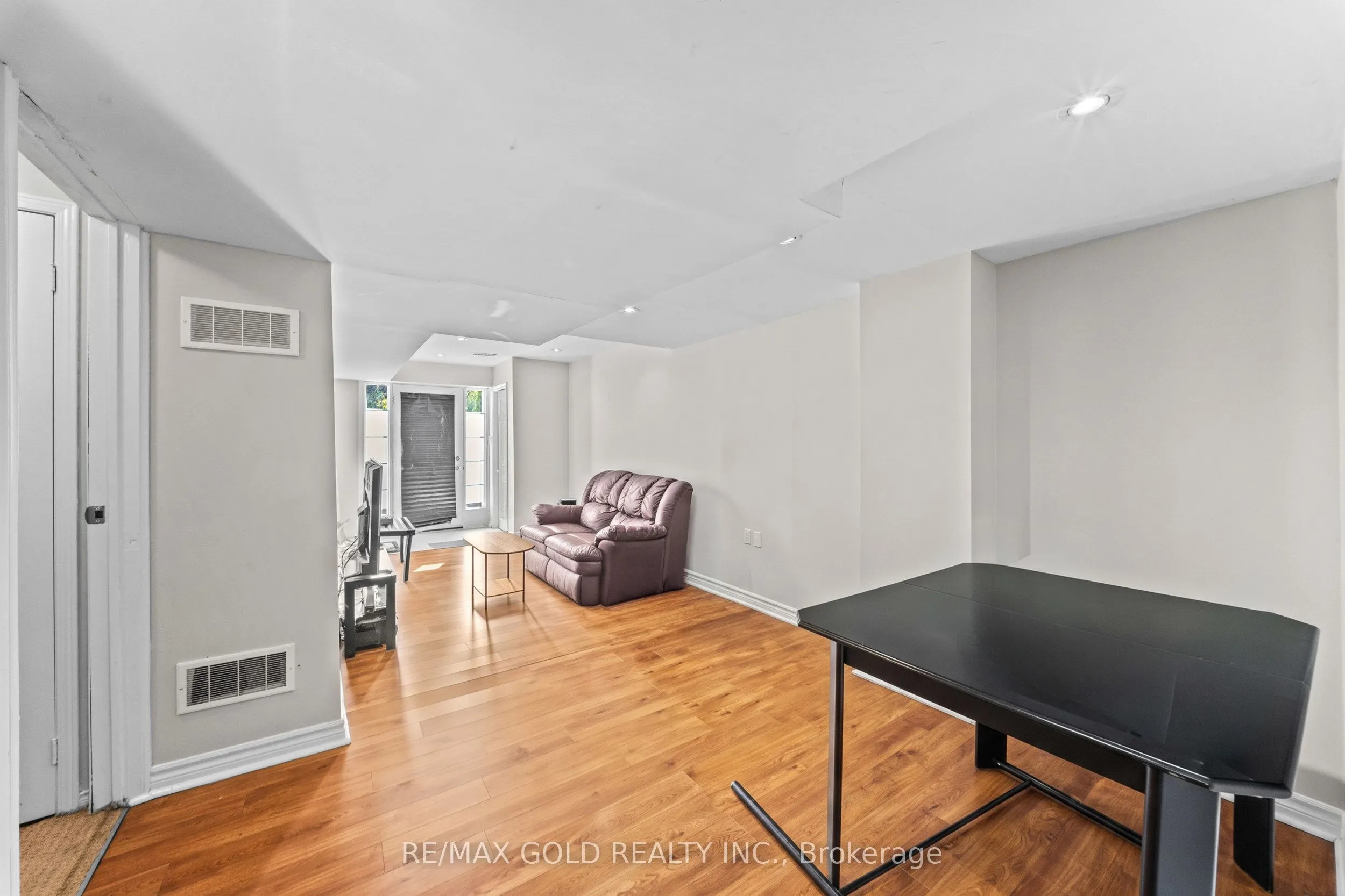 2 Bellchase Trail