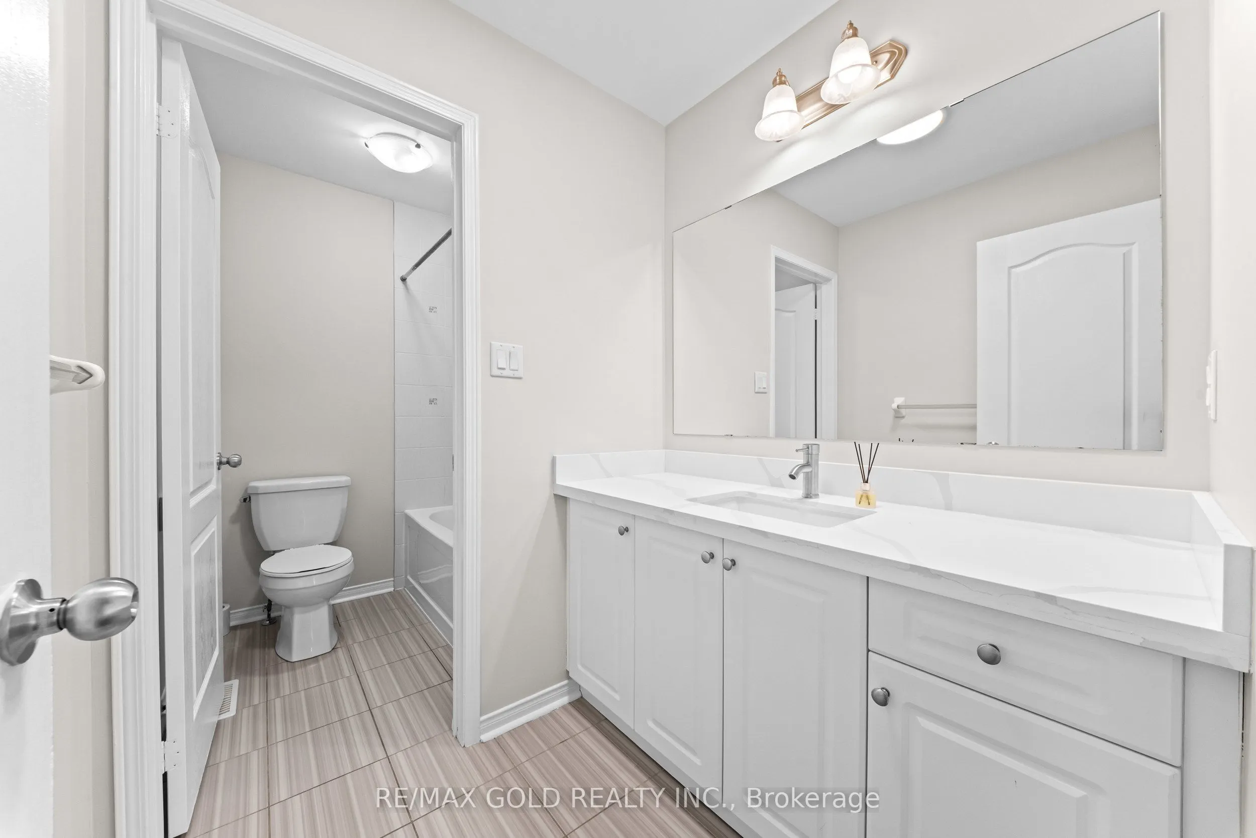 2 Bellchase Trail