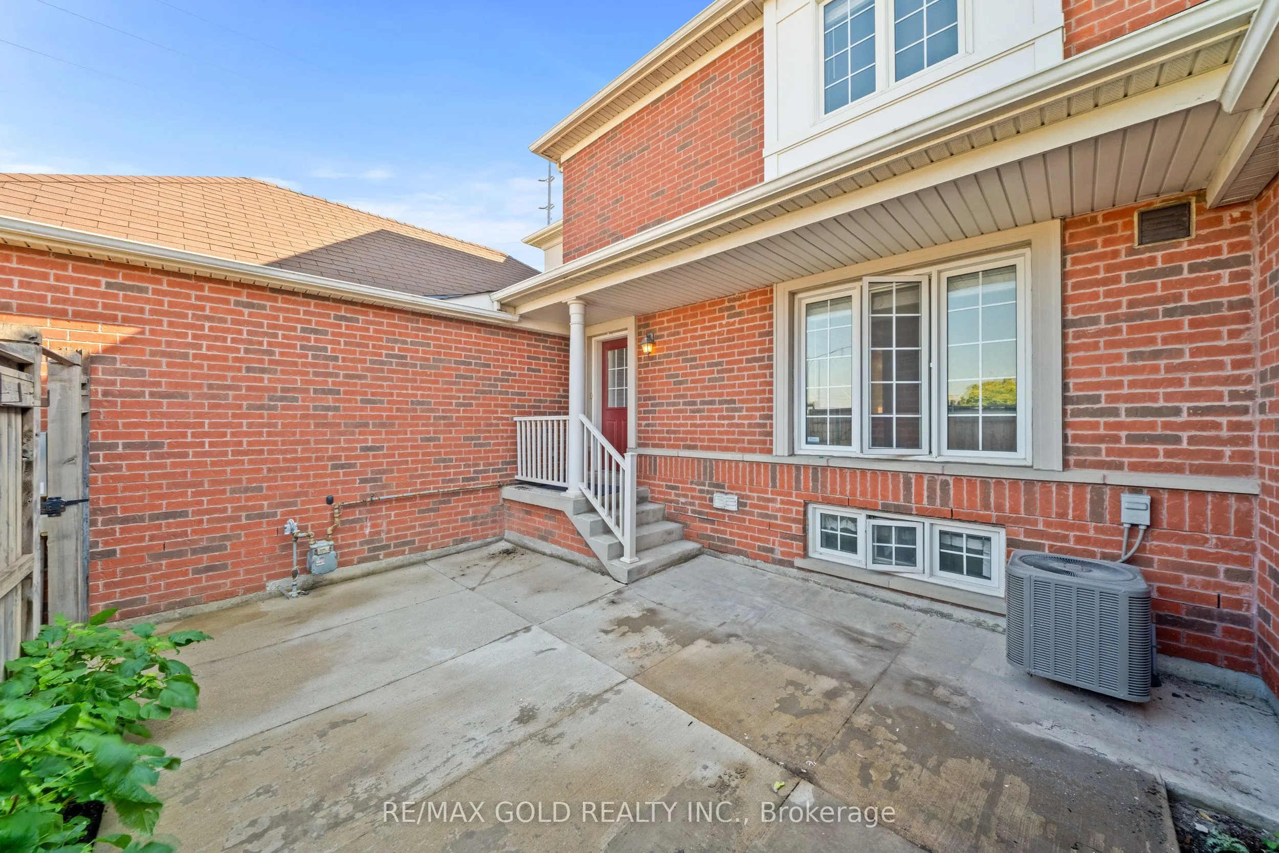 2 Bellchase Trail