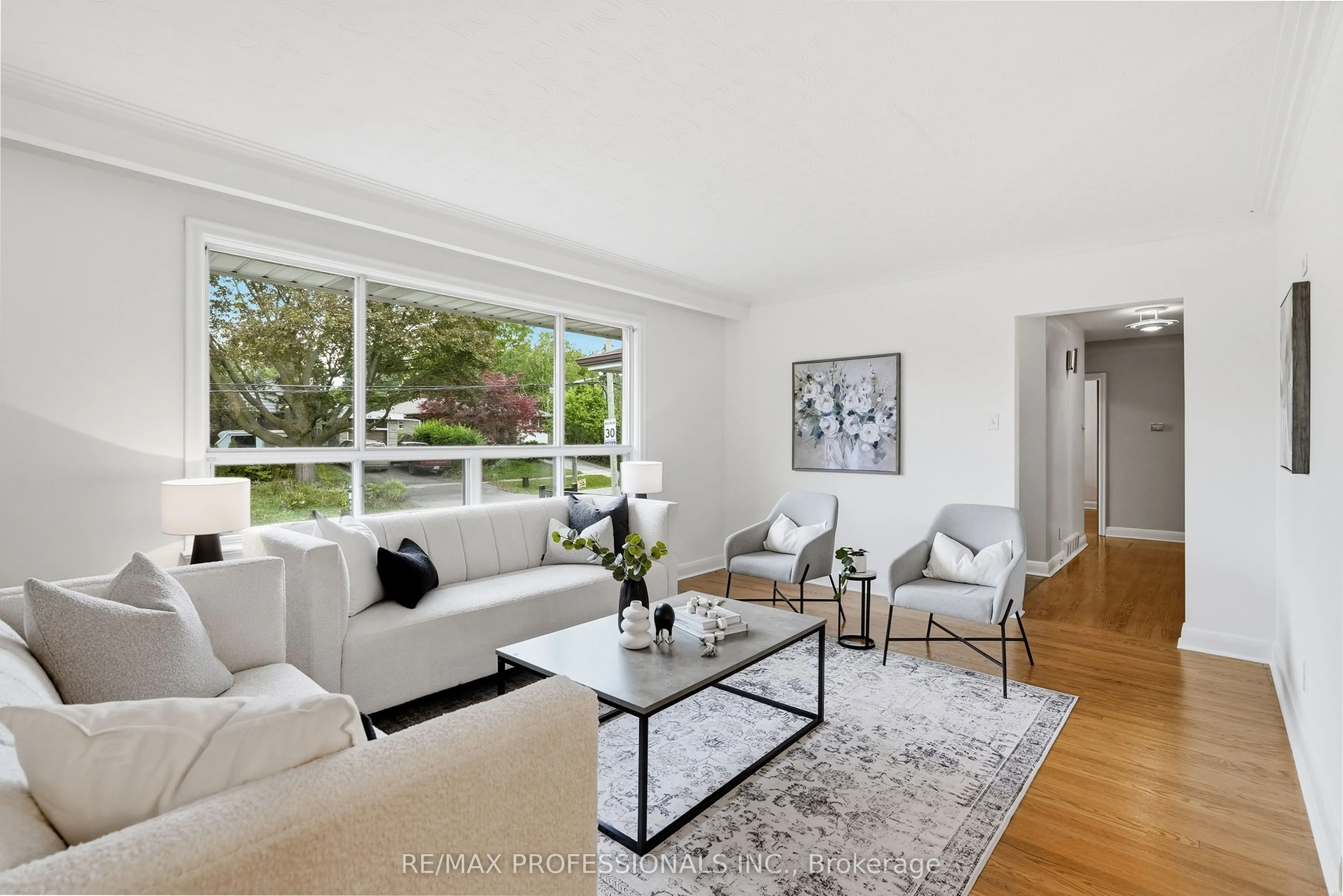 45 Fernalroy Boulevard