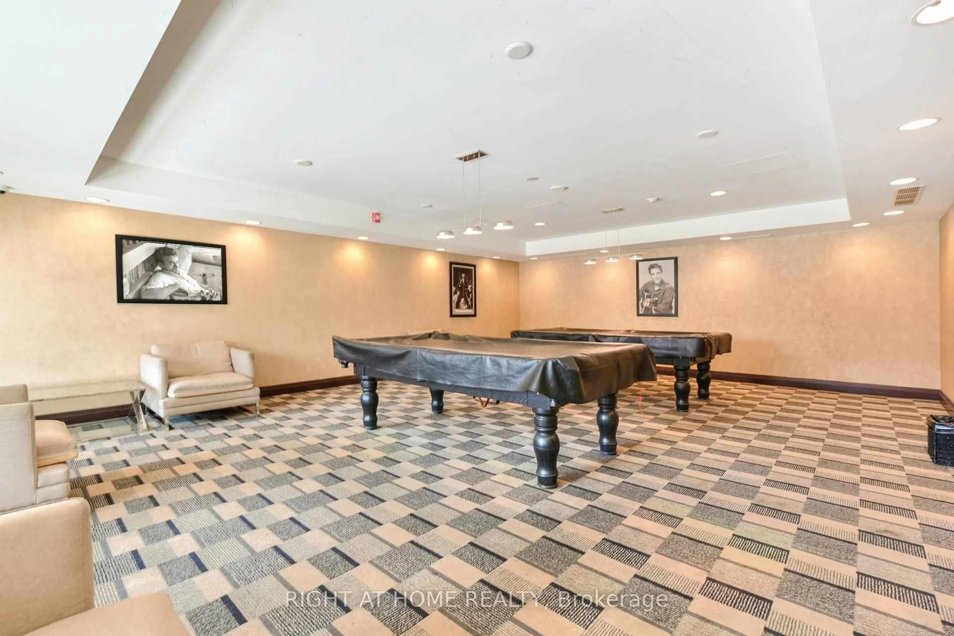 208 Enfield Place #2005