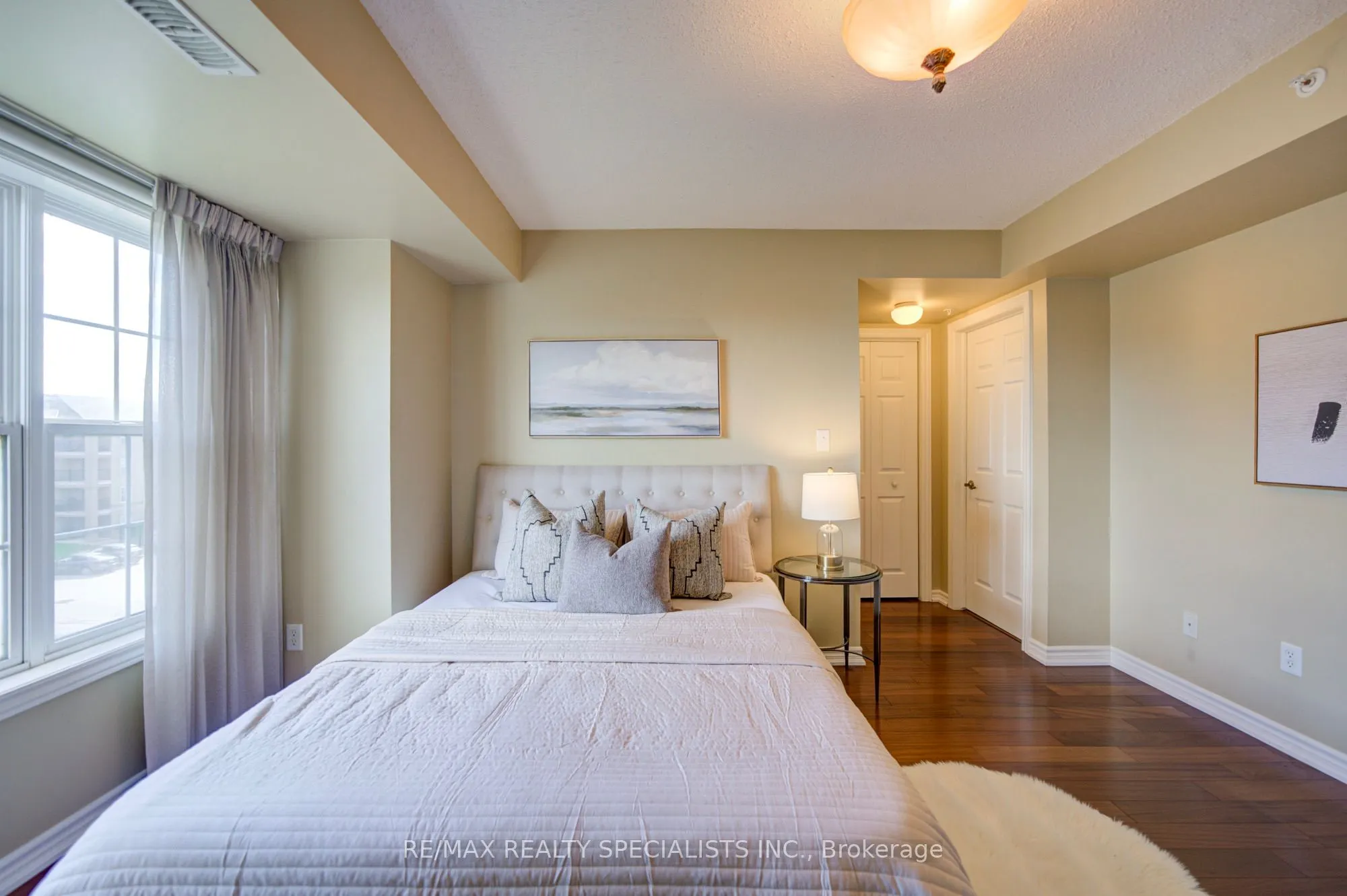 1483 Maple Avenue #414