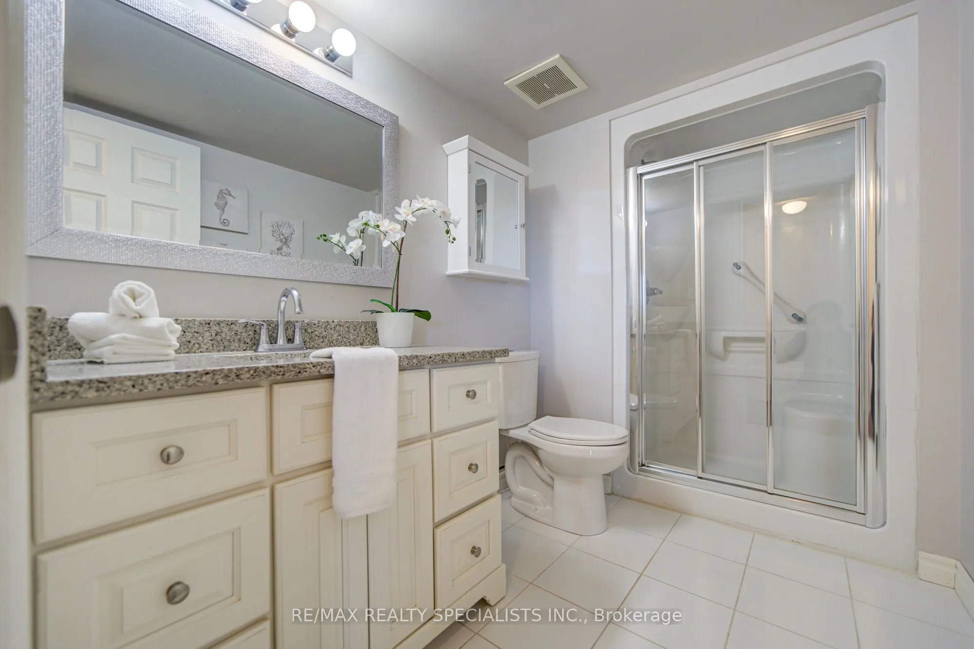 1483 Maple Avenue #414