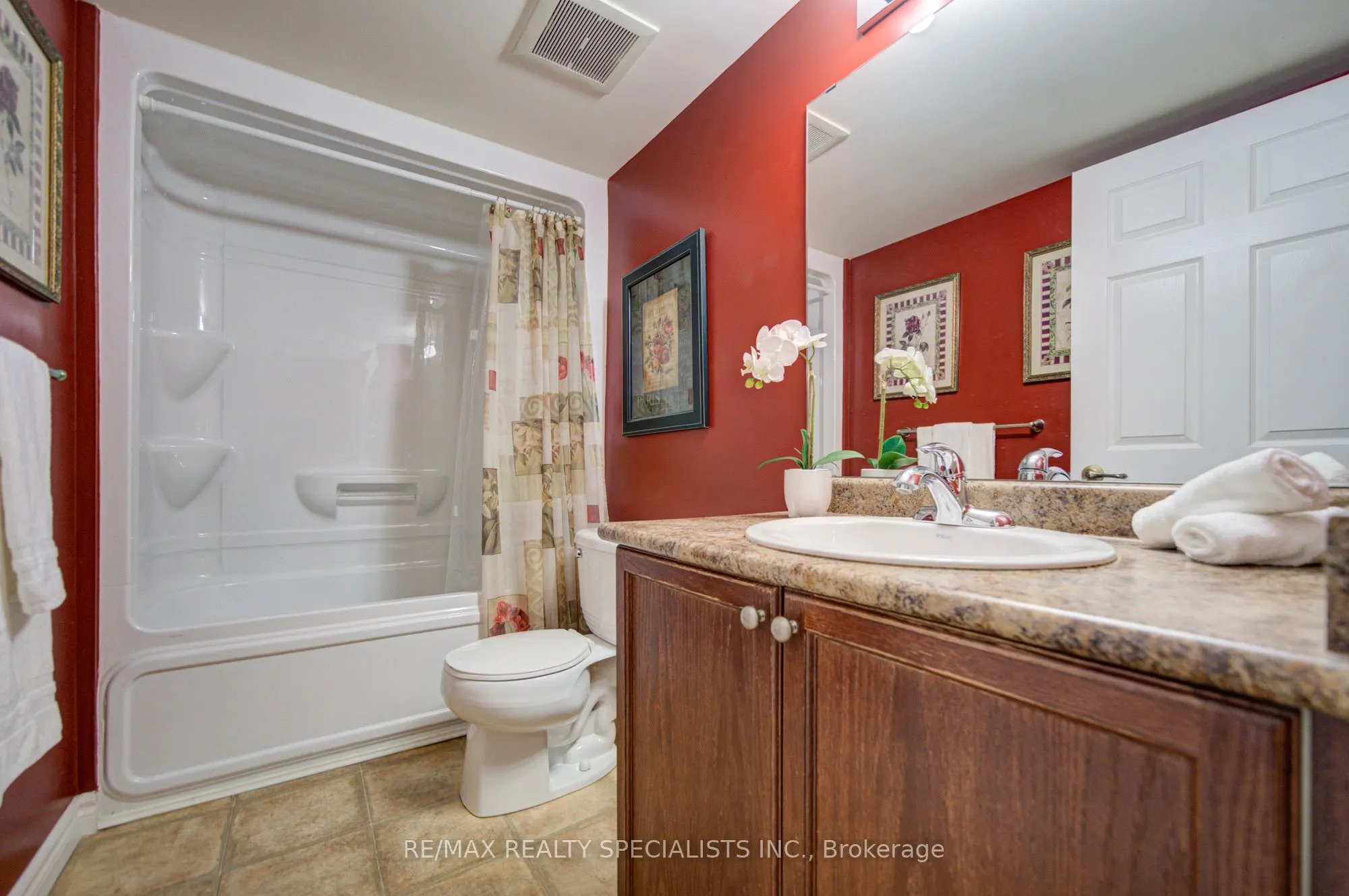 1483 Maple Avenue #414