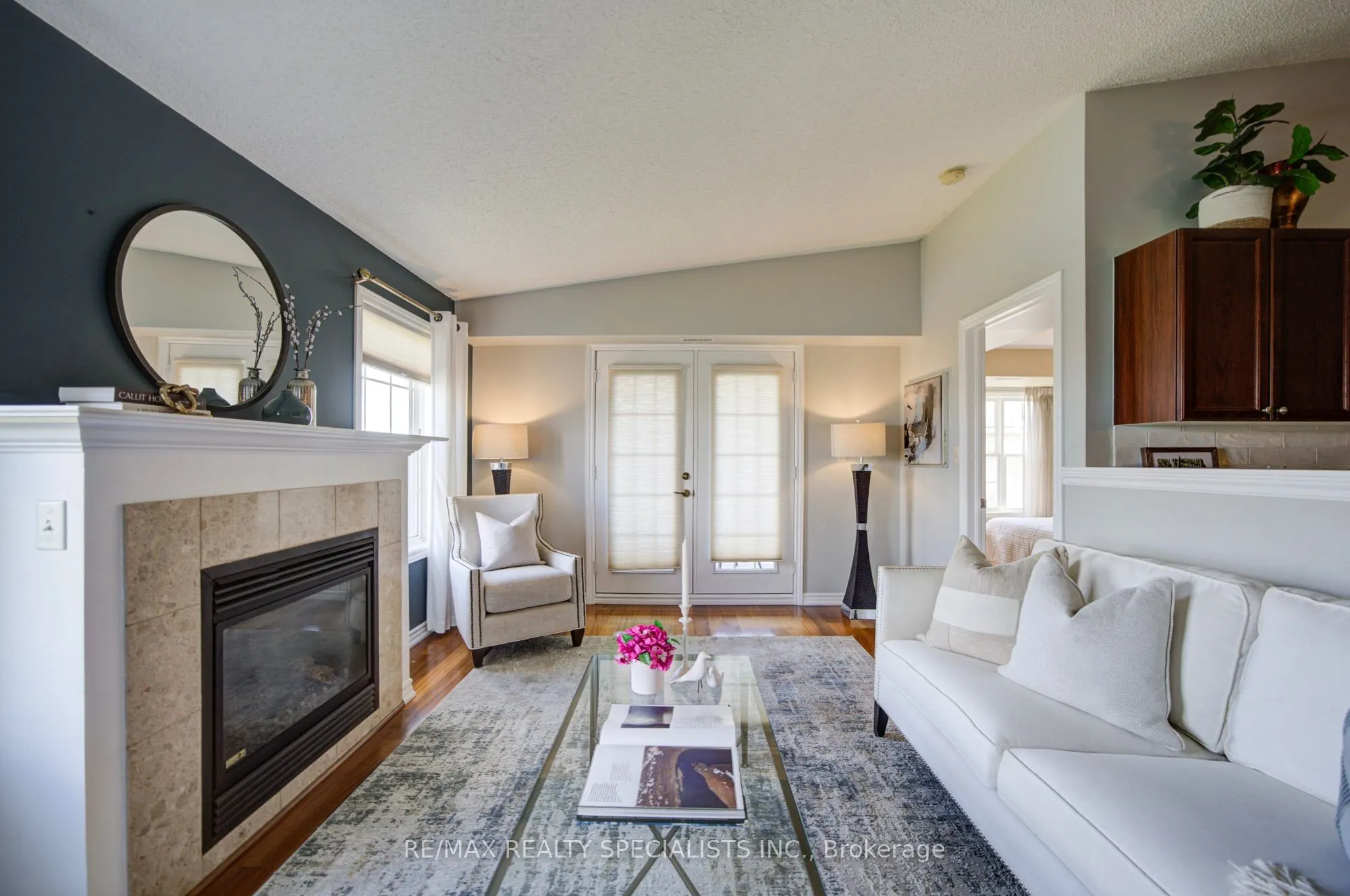 1483 Maple Avenue #414