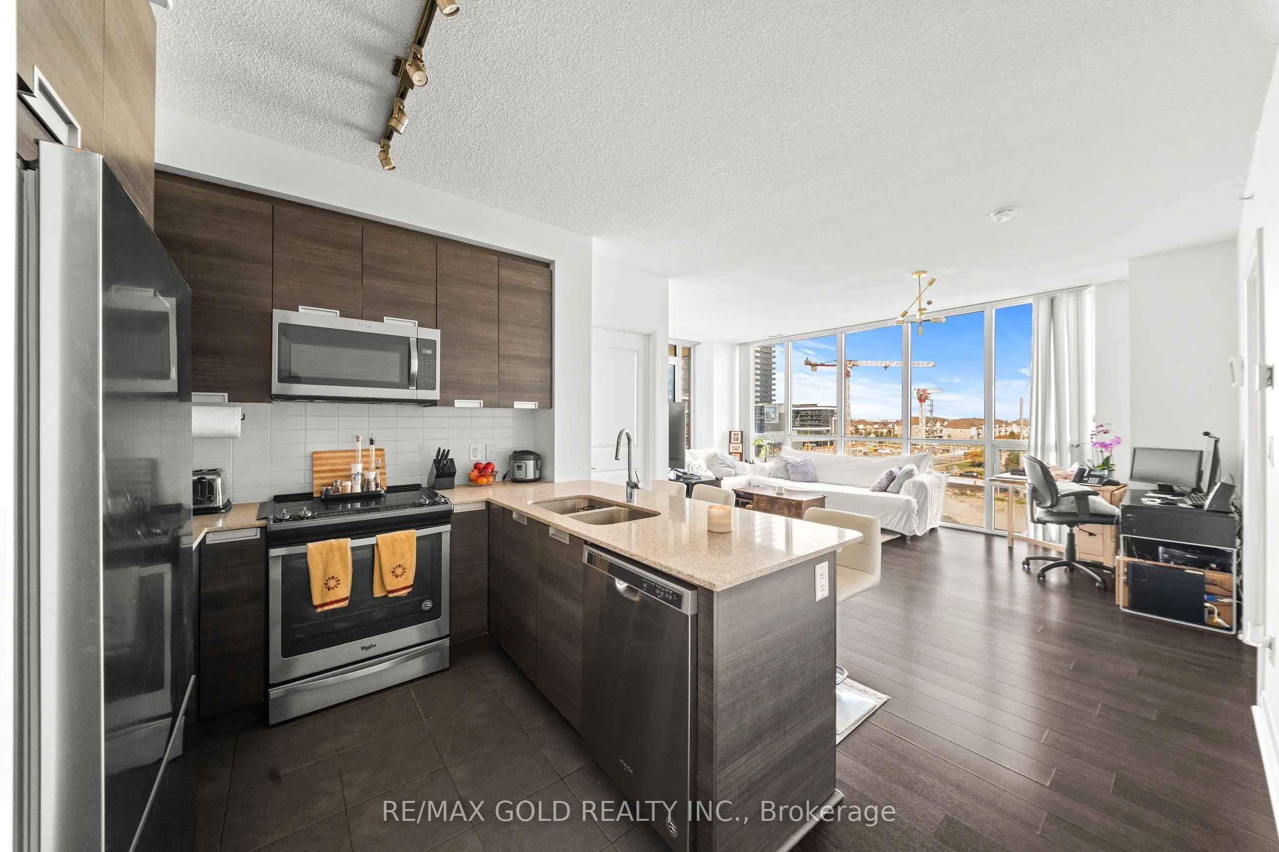 5025 Four Springs Avenue #602