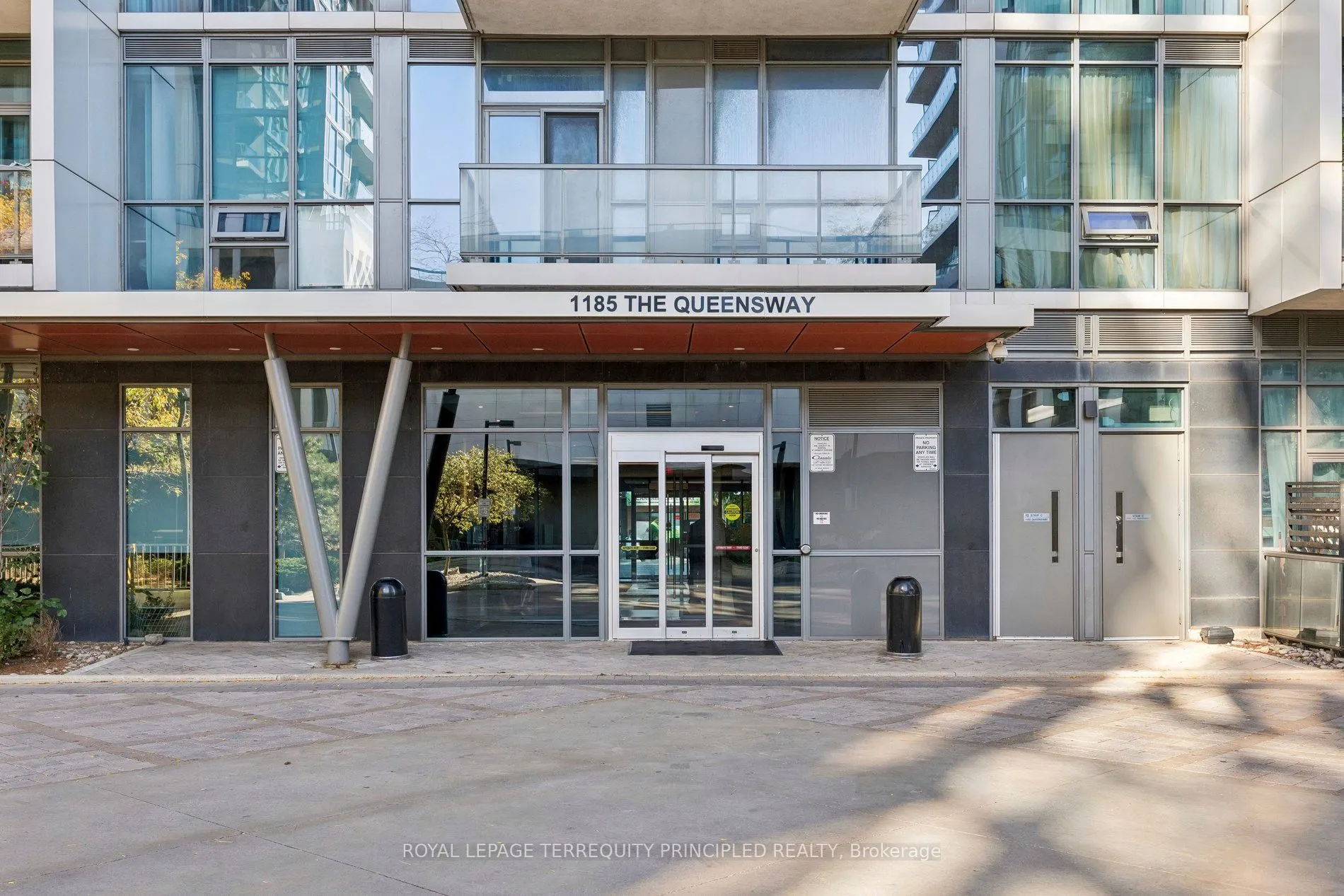 1185 The Queensway #504