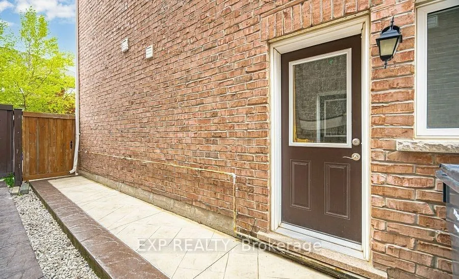 448 Dougall Avenue #Unit A