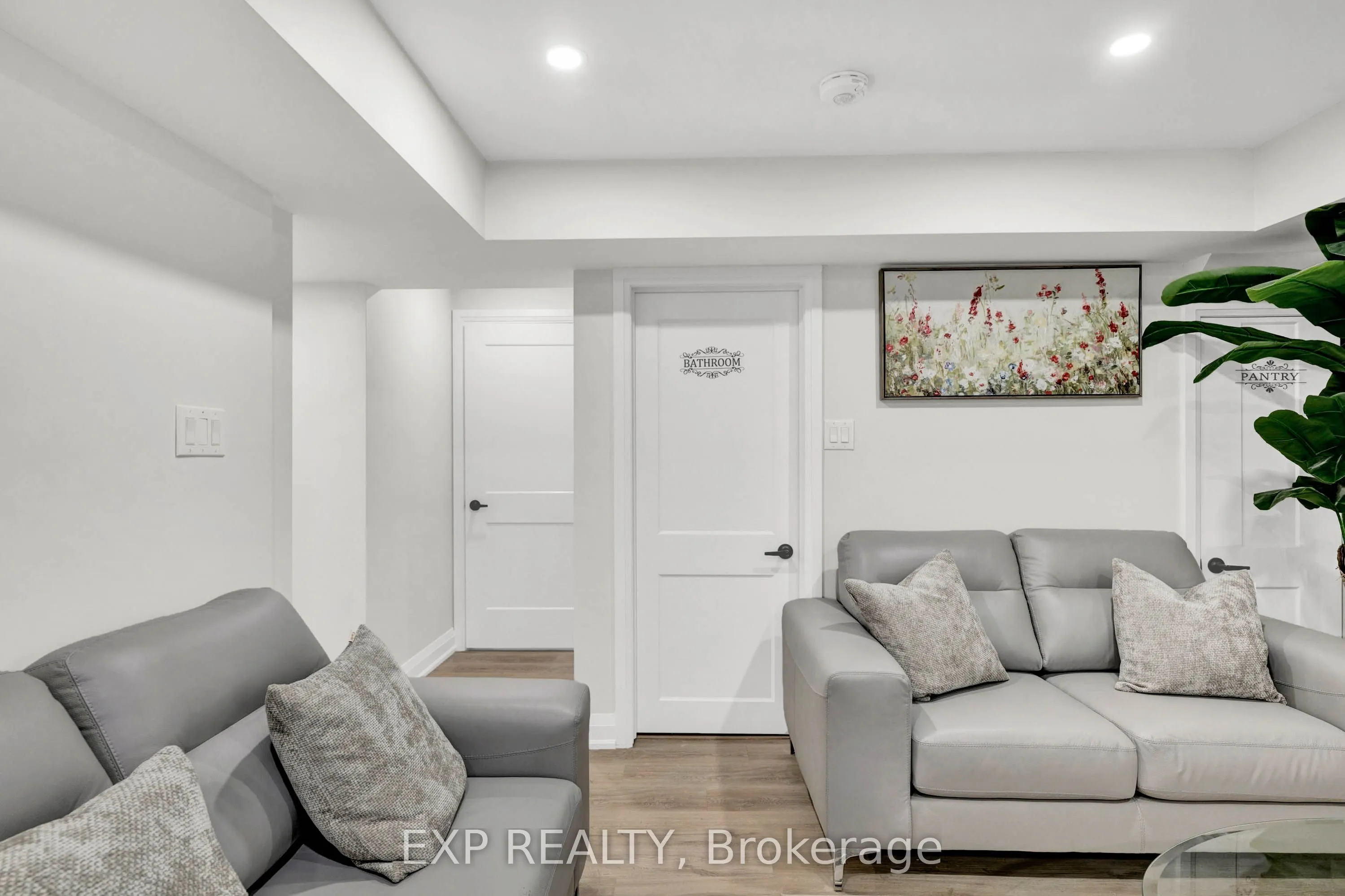 448 Dougall Avenue #Unit A