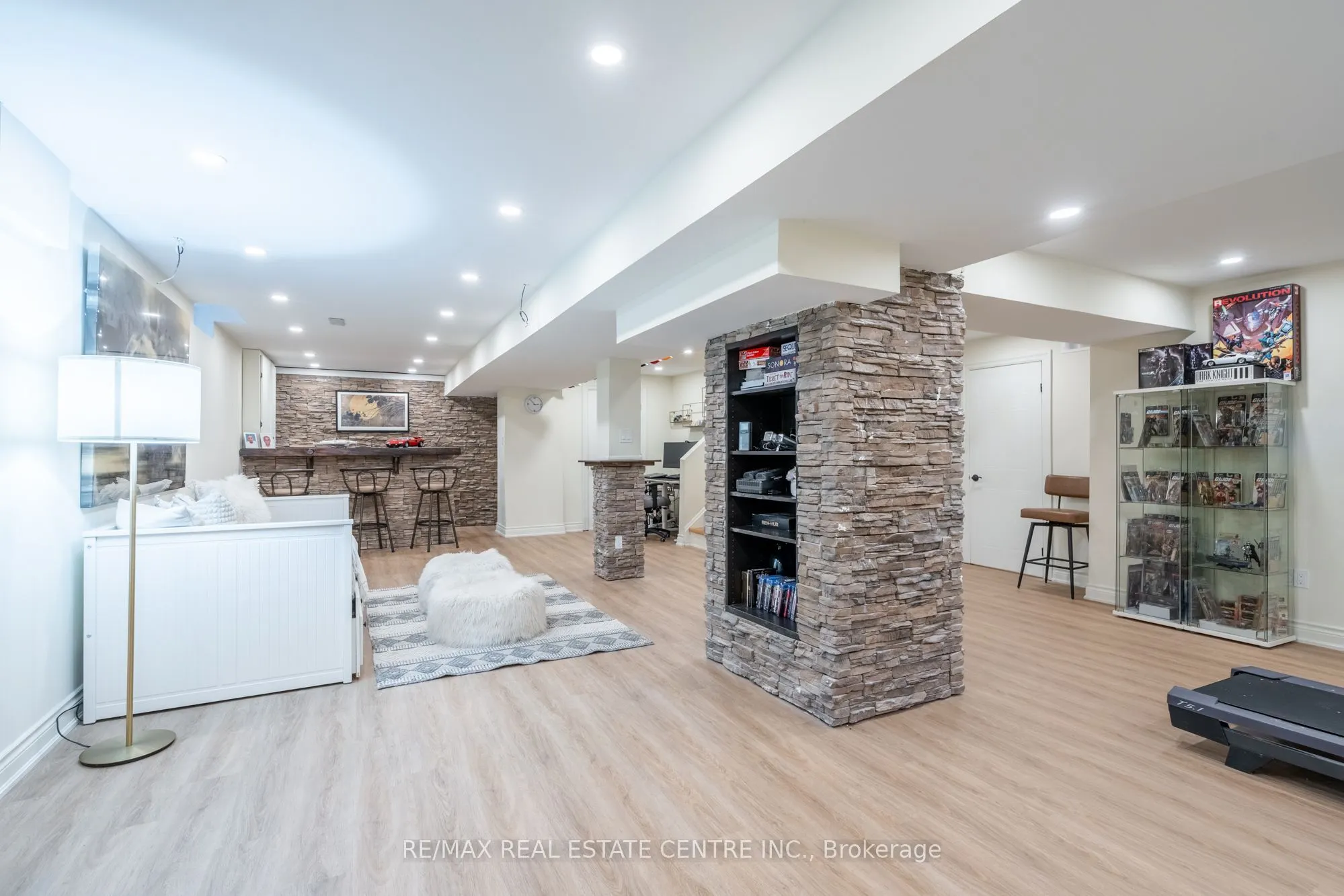 2064 Trillium Court