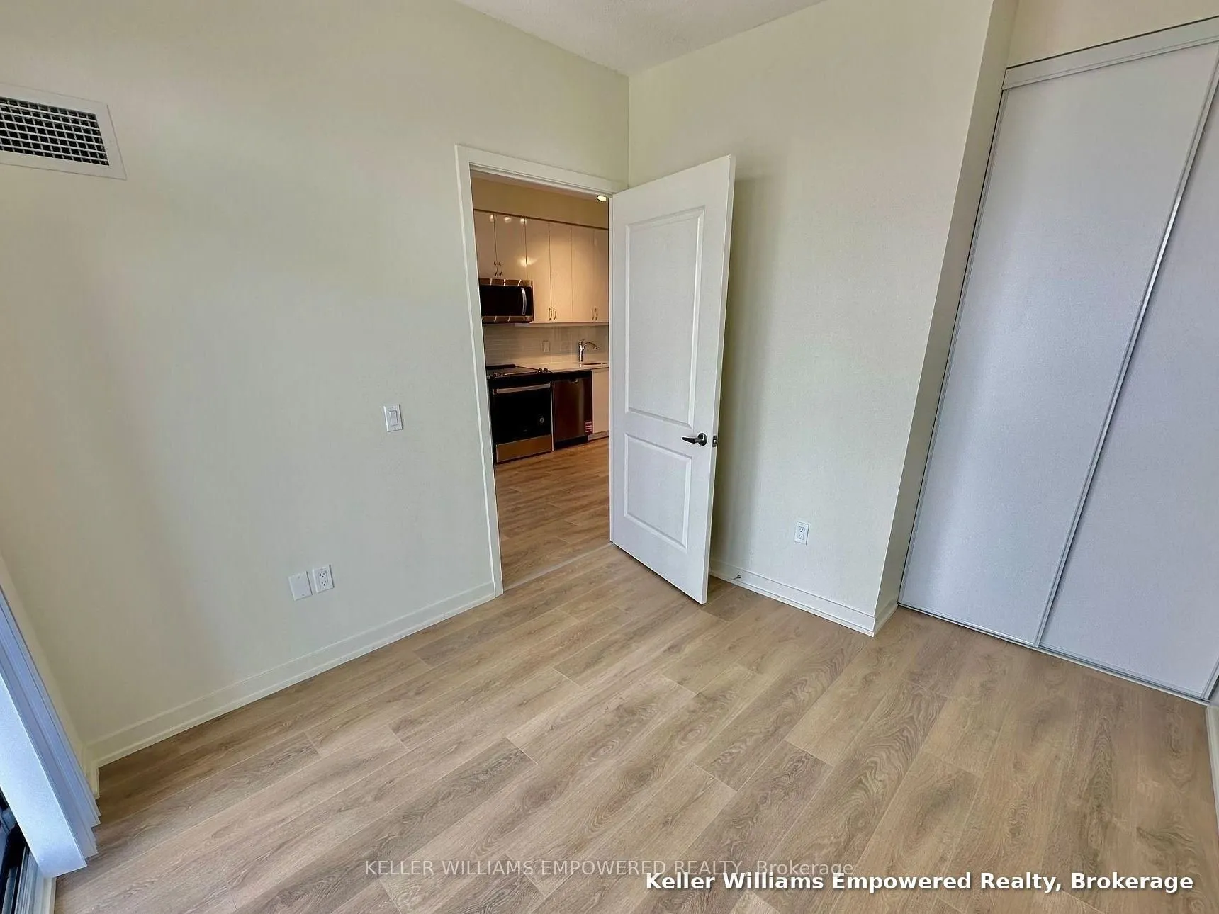 38 Annie Craig Drive #4809