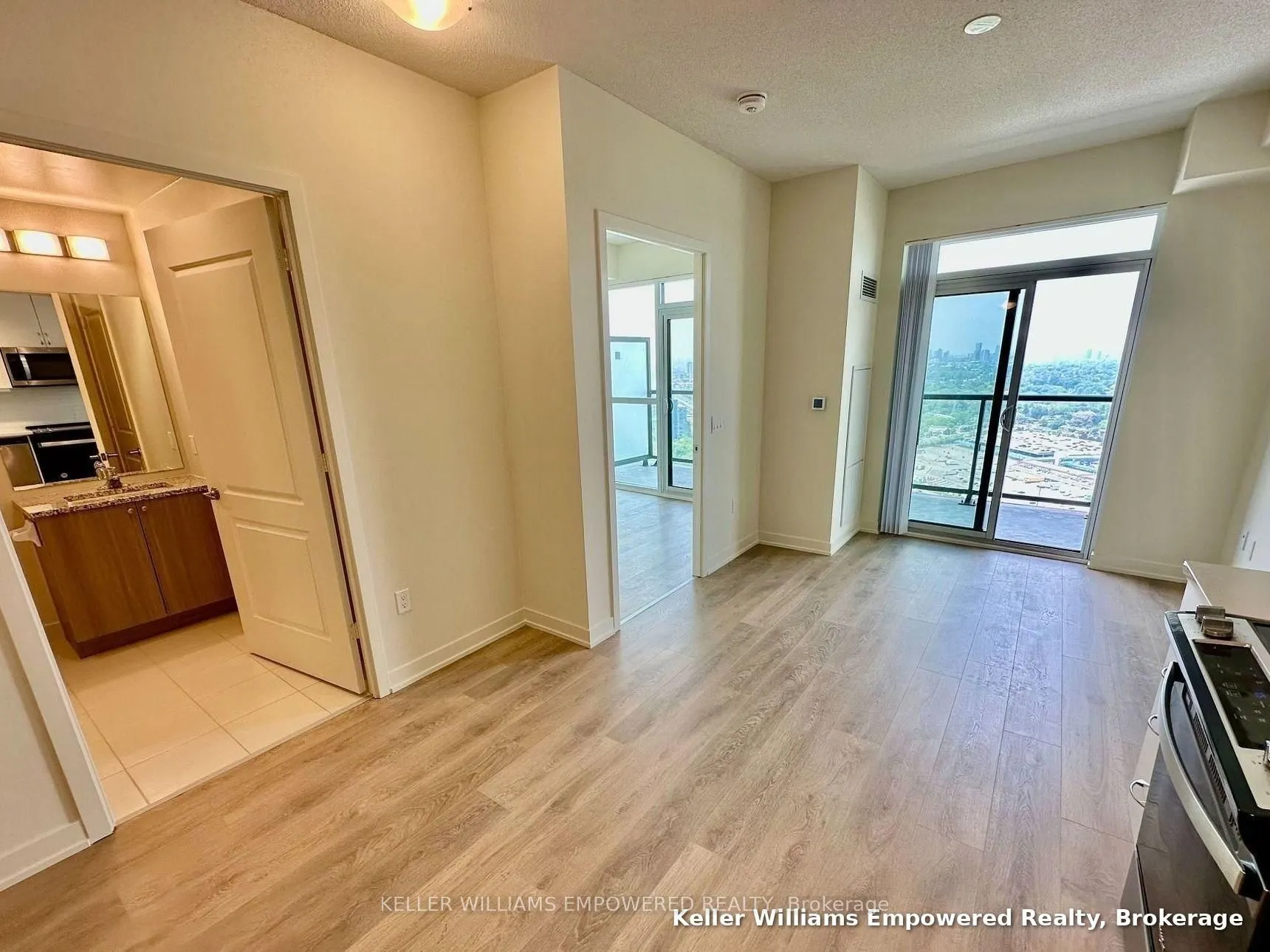 38 Annie Craig Drive #4809