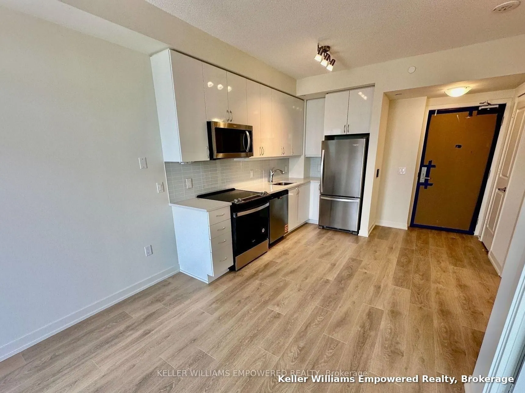 38 Annie Craig Drive #4809