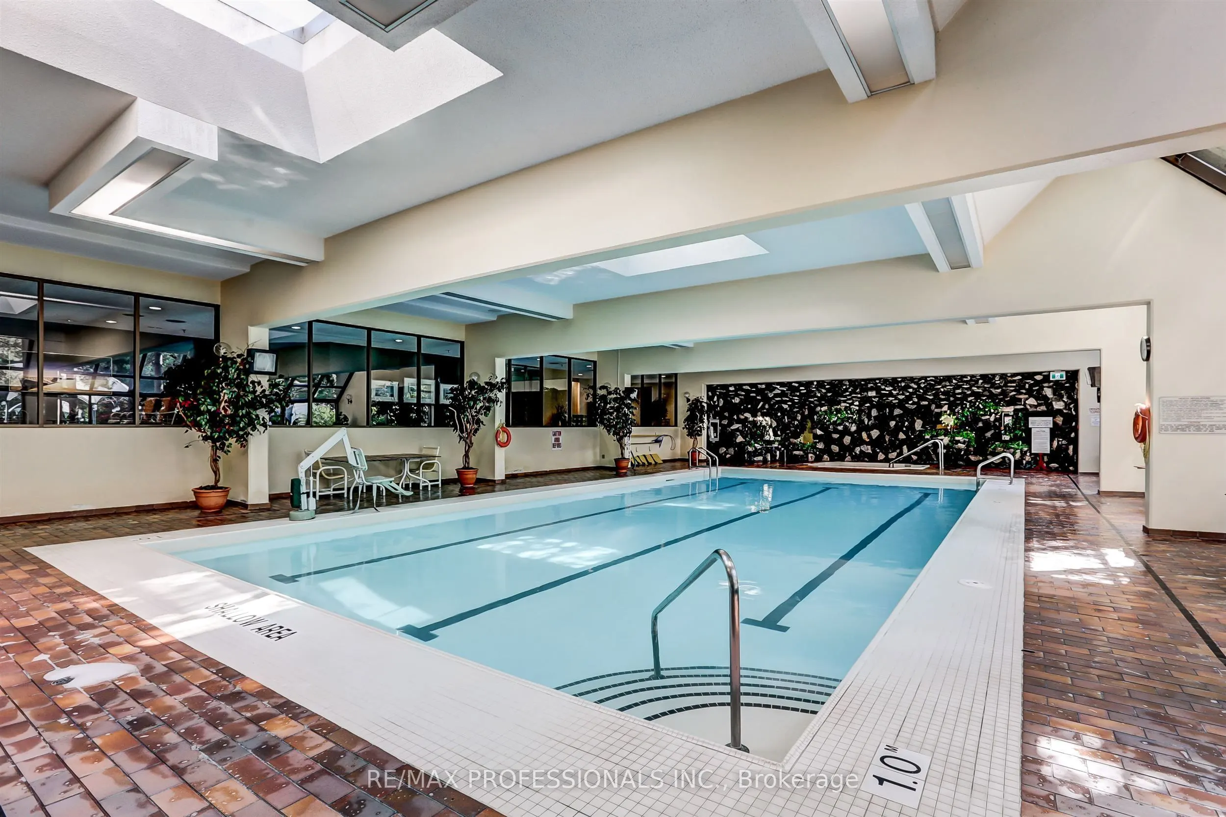 2000 Islington Avenue #1807