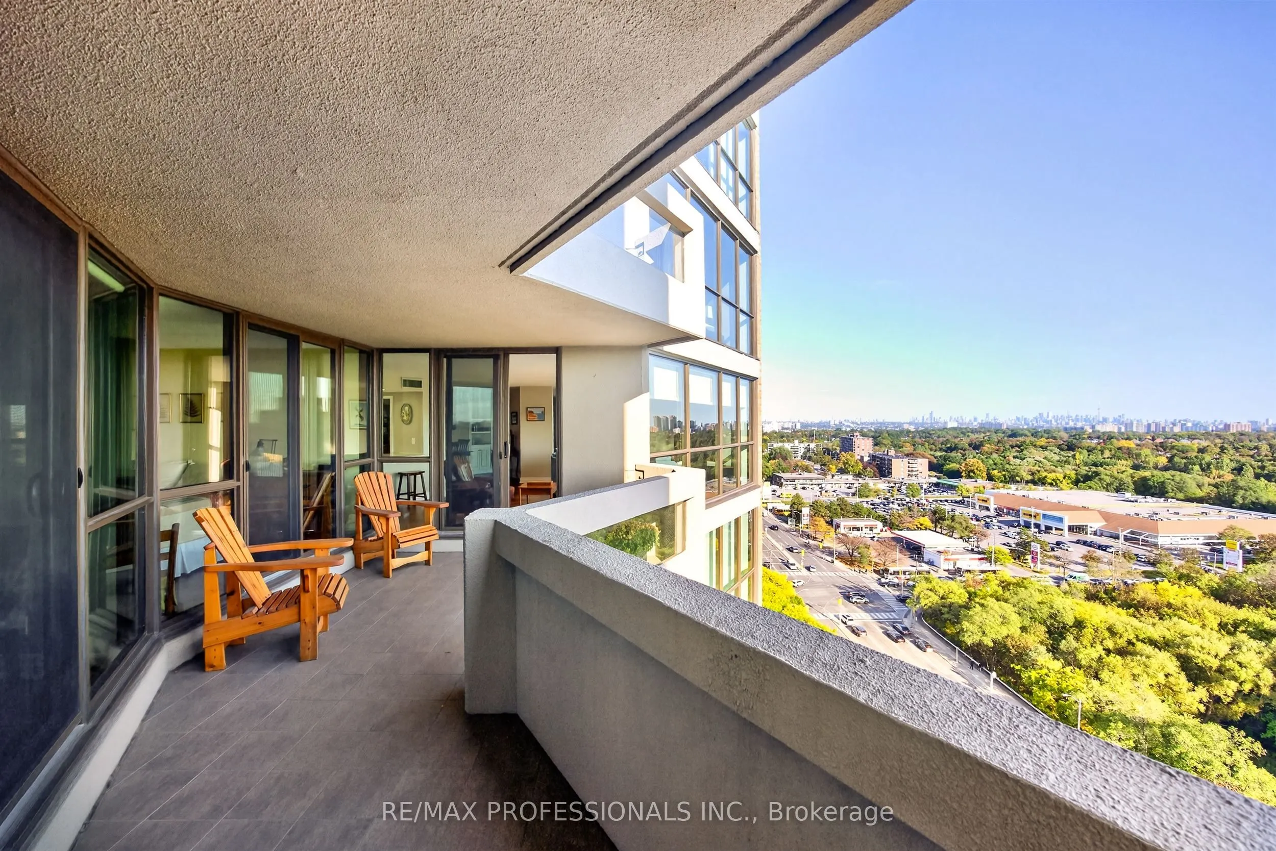 2000 Islington Avenue #1807
