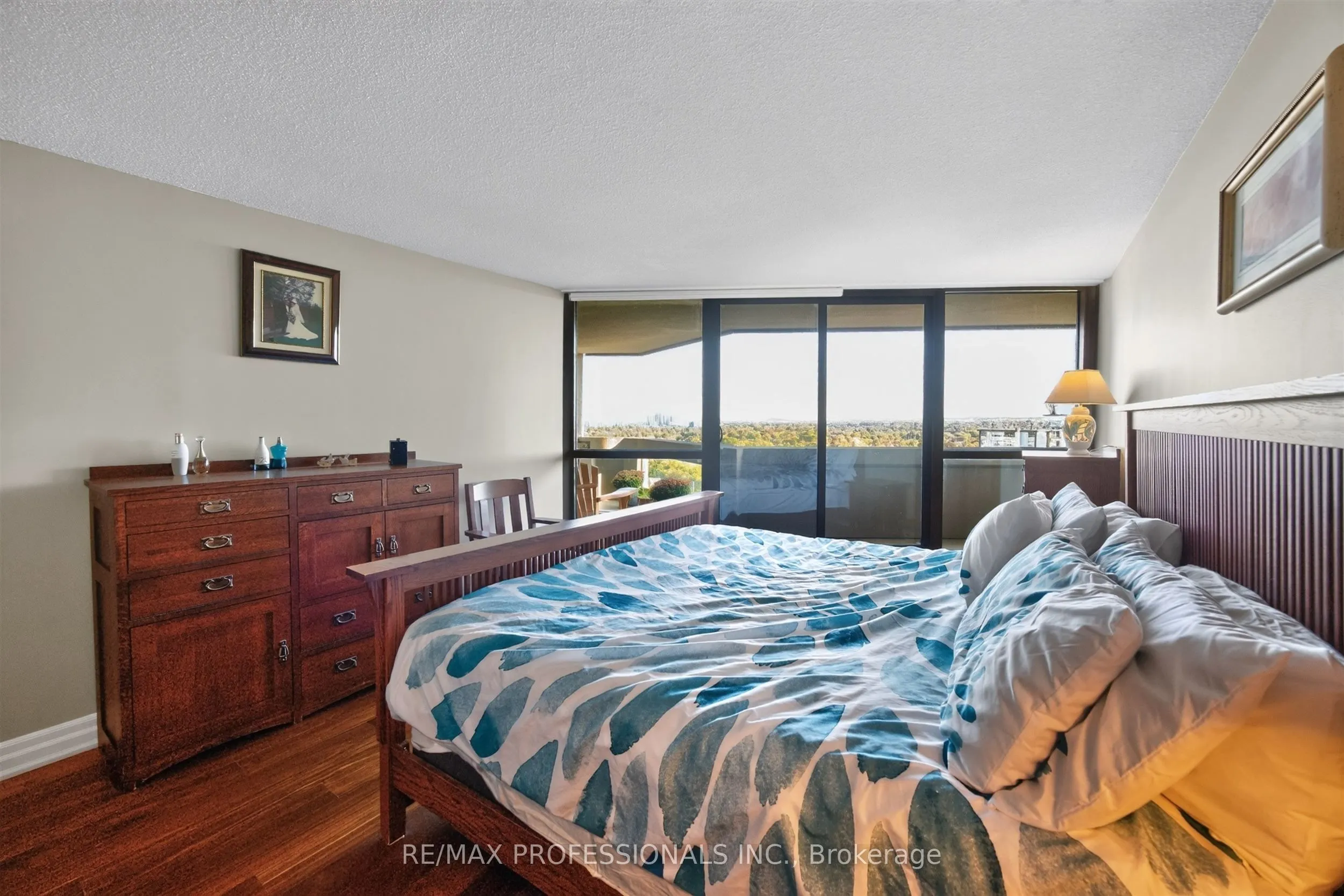 2000 Islington Avenue #1807