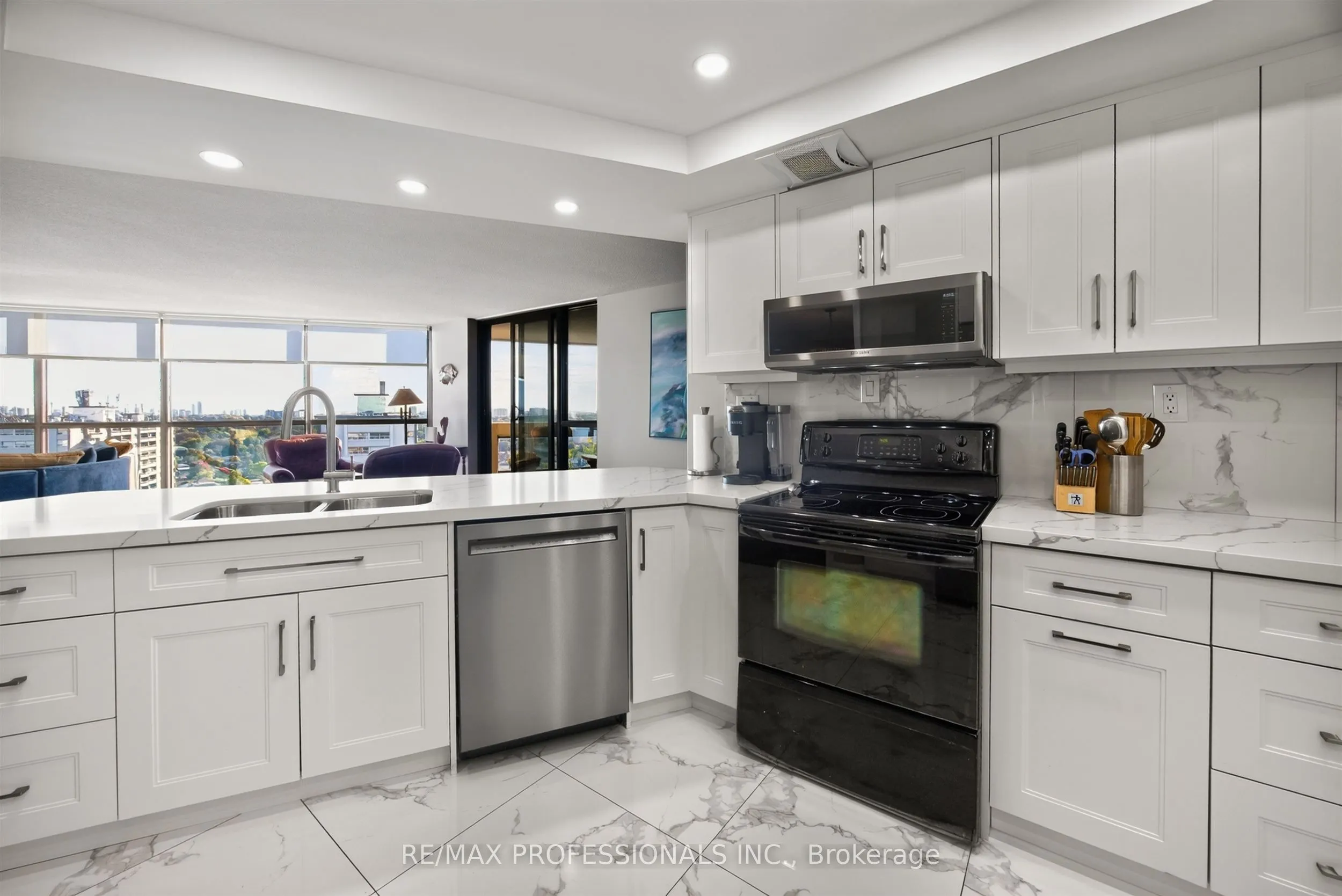 2000 Islington Avenue #1807