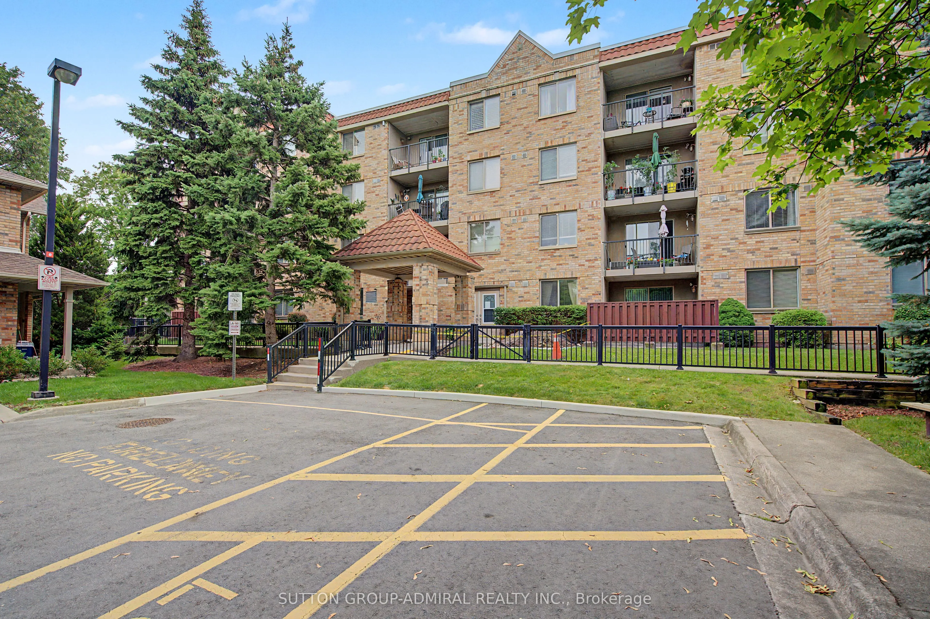 3499 Upper Middle Road #311
