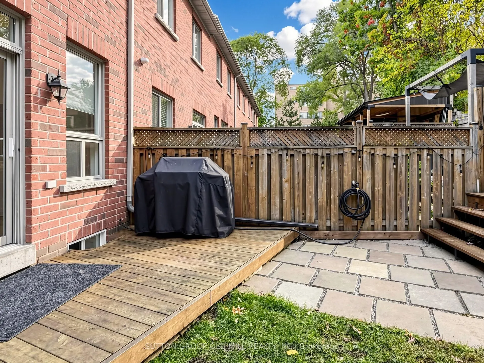 42 Bell Manor Drive