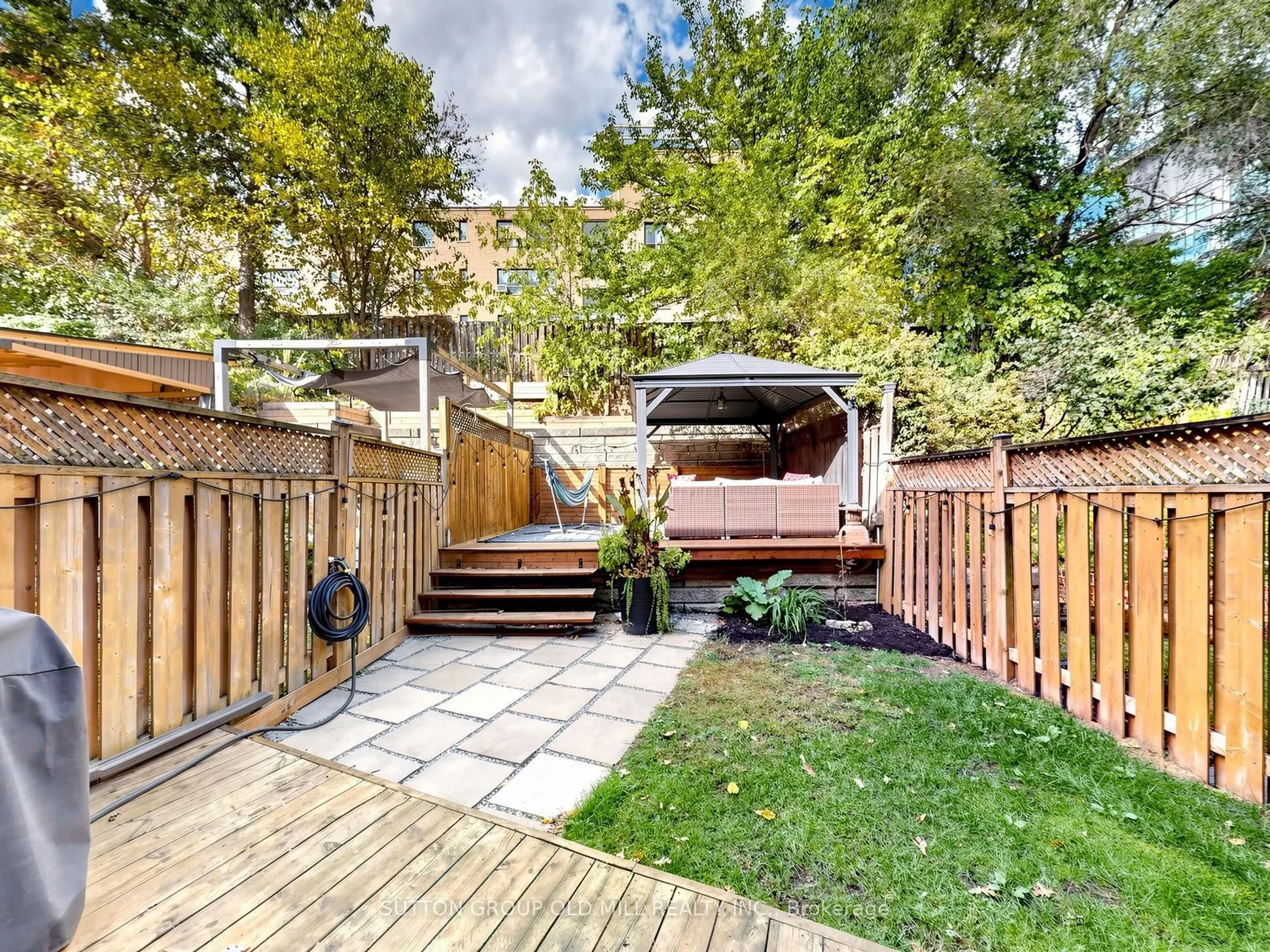 42 Bell Manor Drive