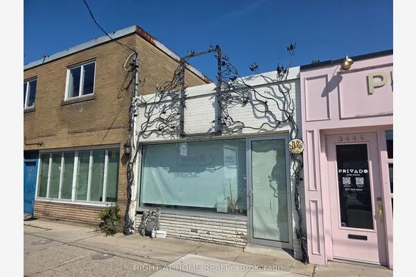 3446 Lake Shore Boulevard W