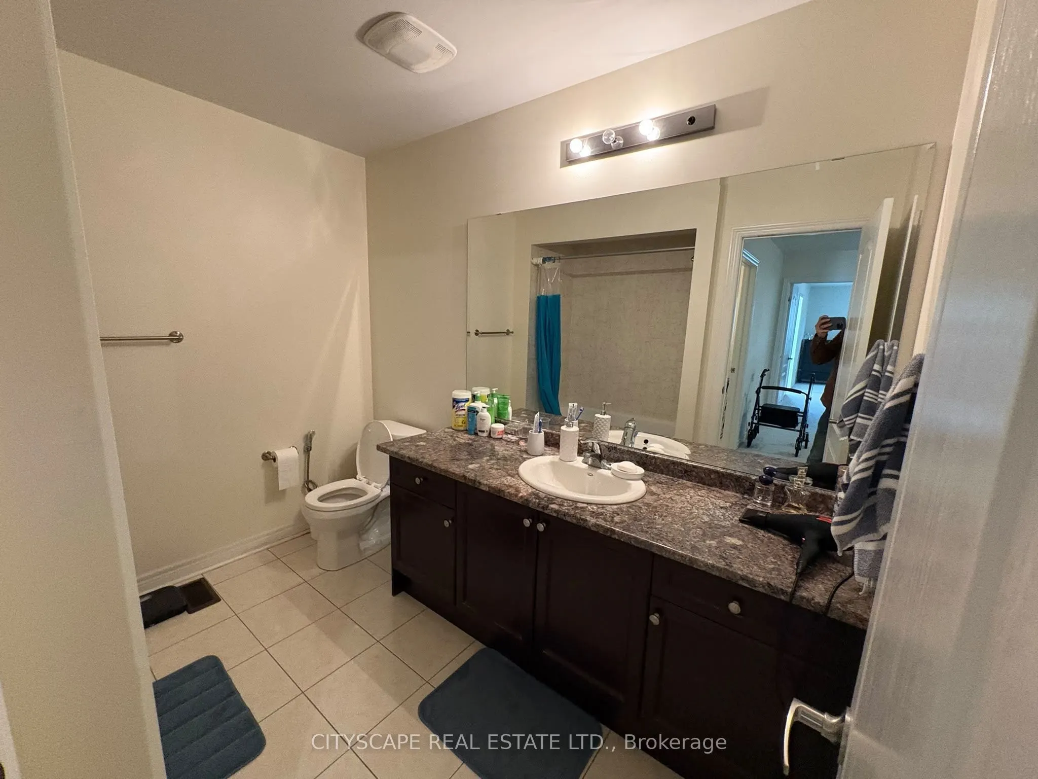 138 Sky Harbour Drive