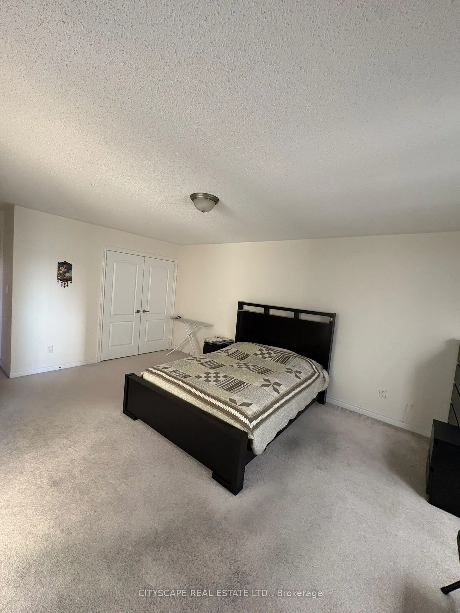 138 Sky Harbour Drive