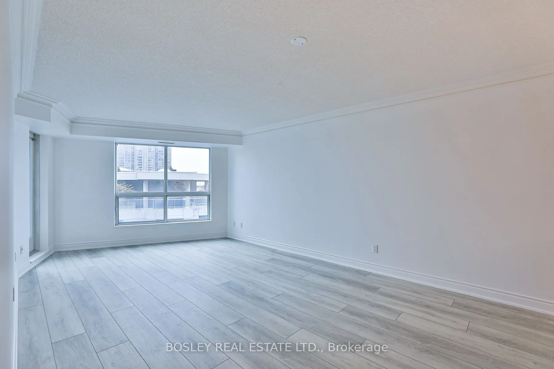 2111 Lake Shore Boulevard W #1512