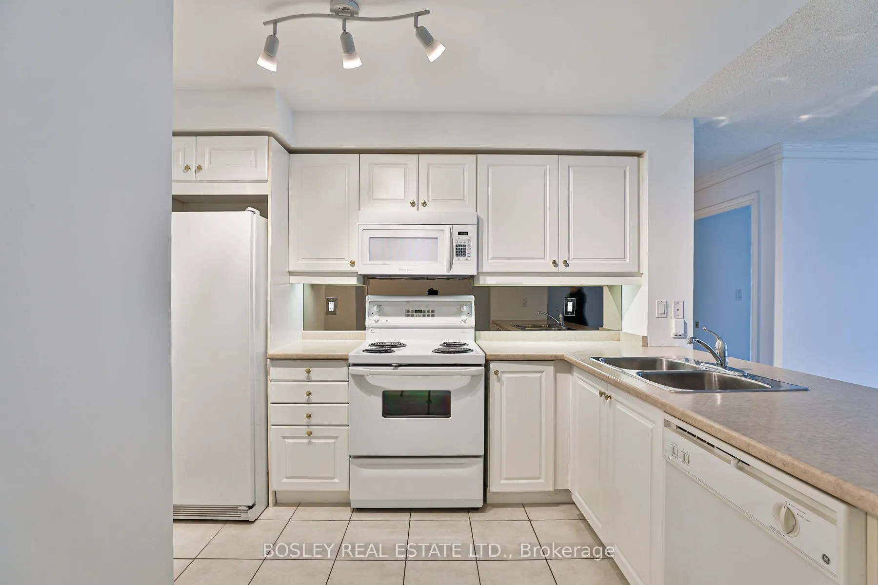 2111 Lake Shore Boulevard W #1512
